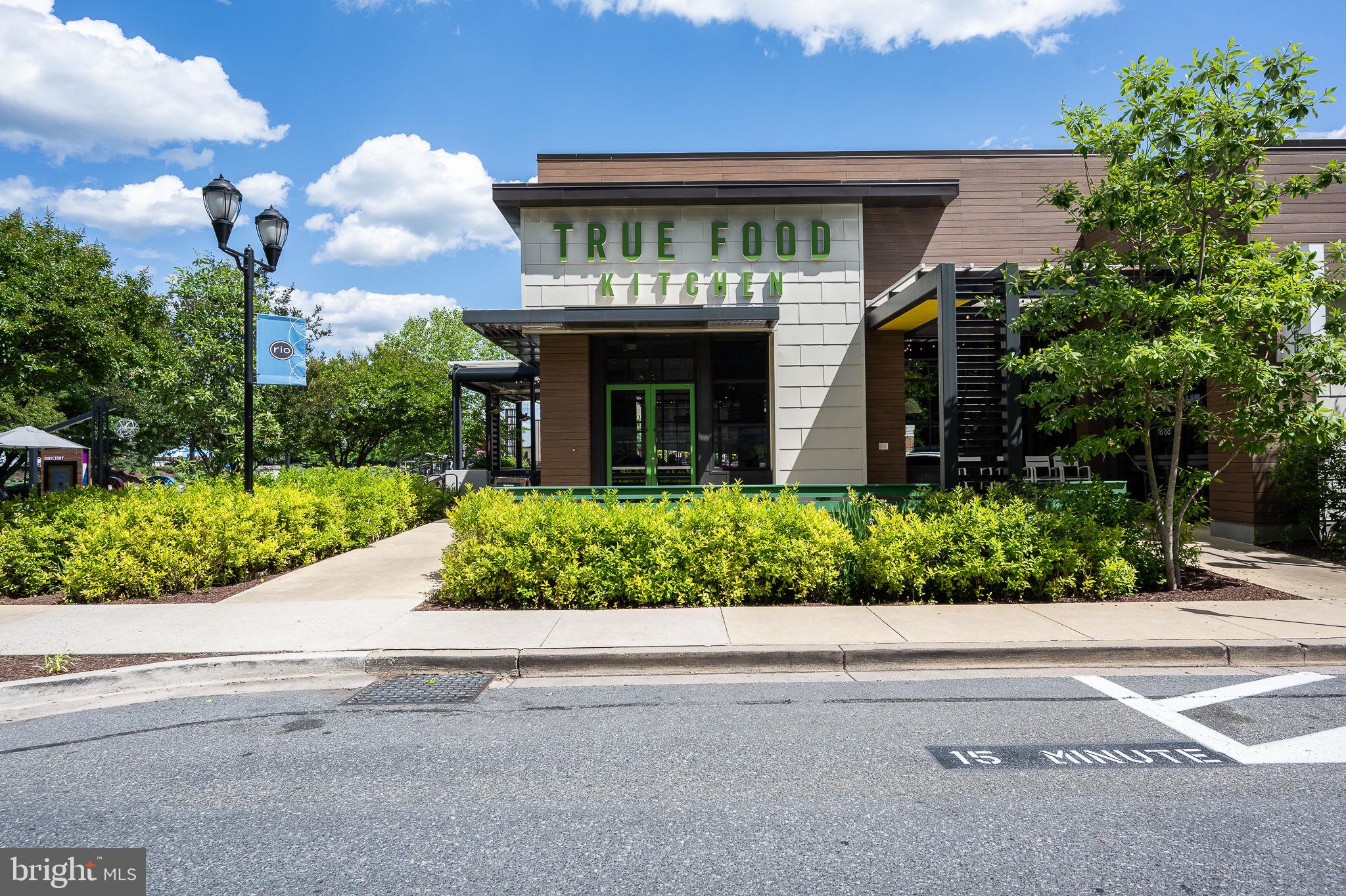 CROWN FARM - Residential