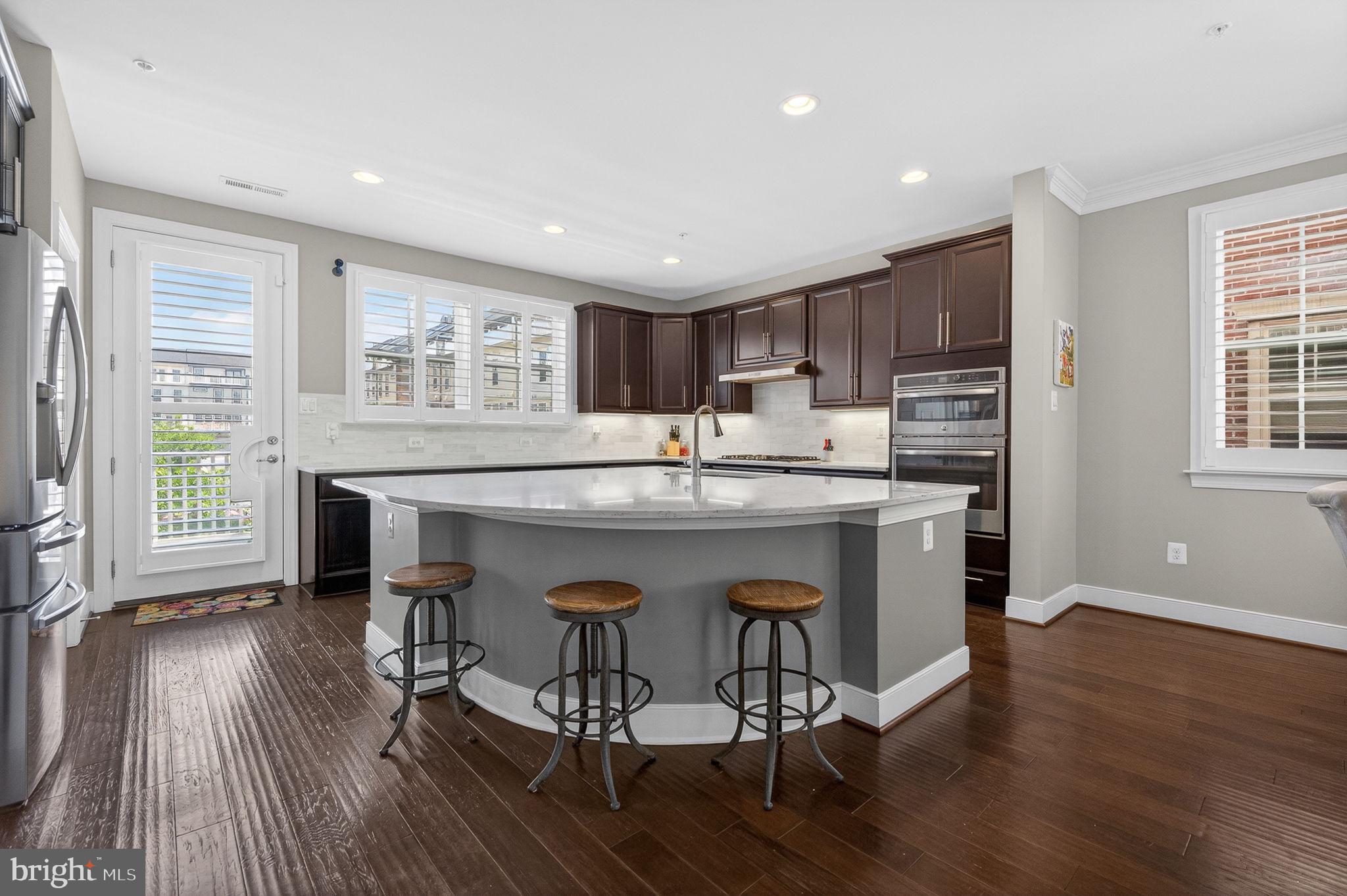 CROWN FARM - Residential
