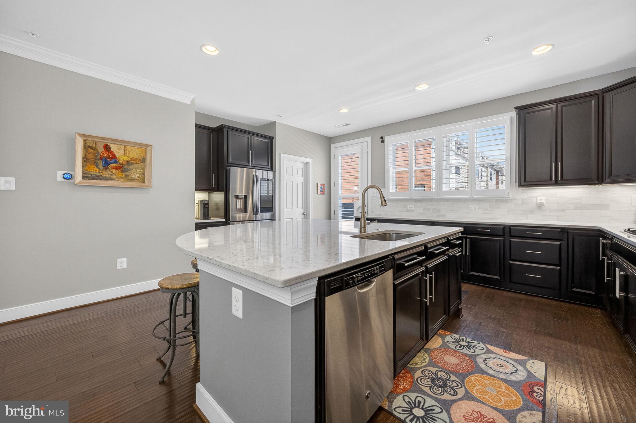CROWN FARM - Residential