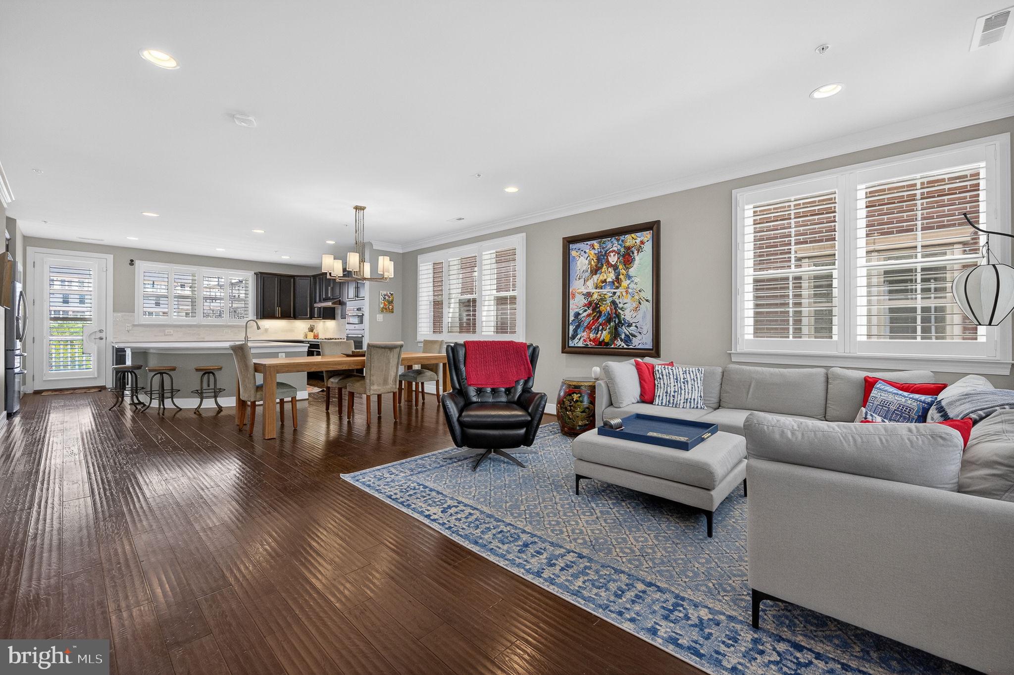 CROWN FARM - Residential