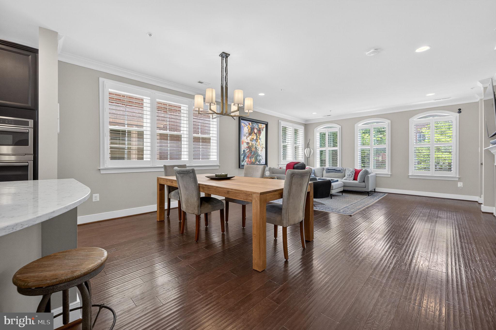 CROWN FARM - Residential