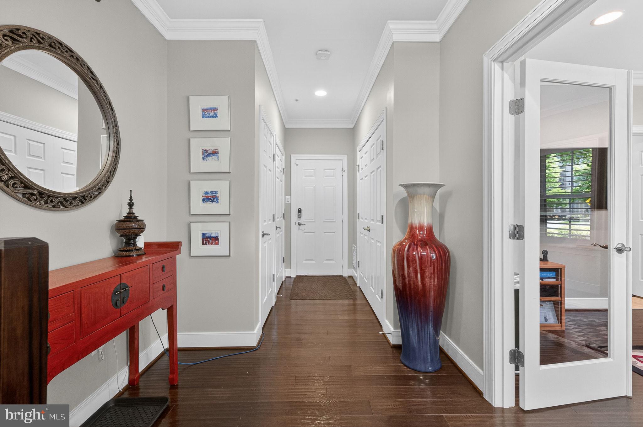CROWN FARM - Residential