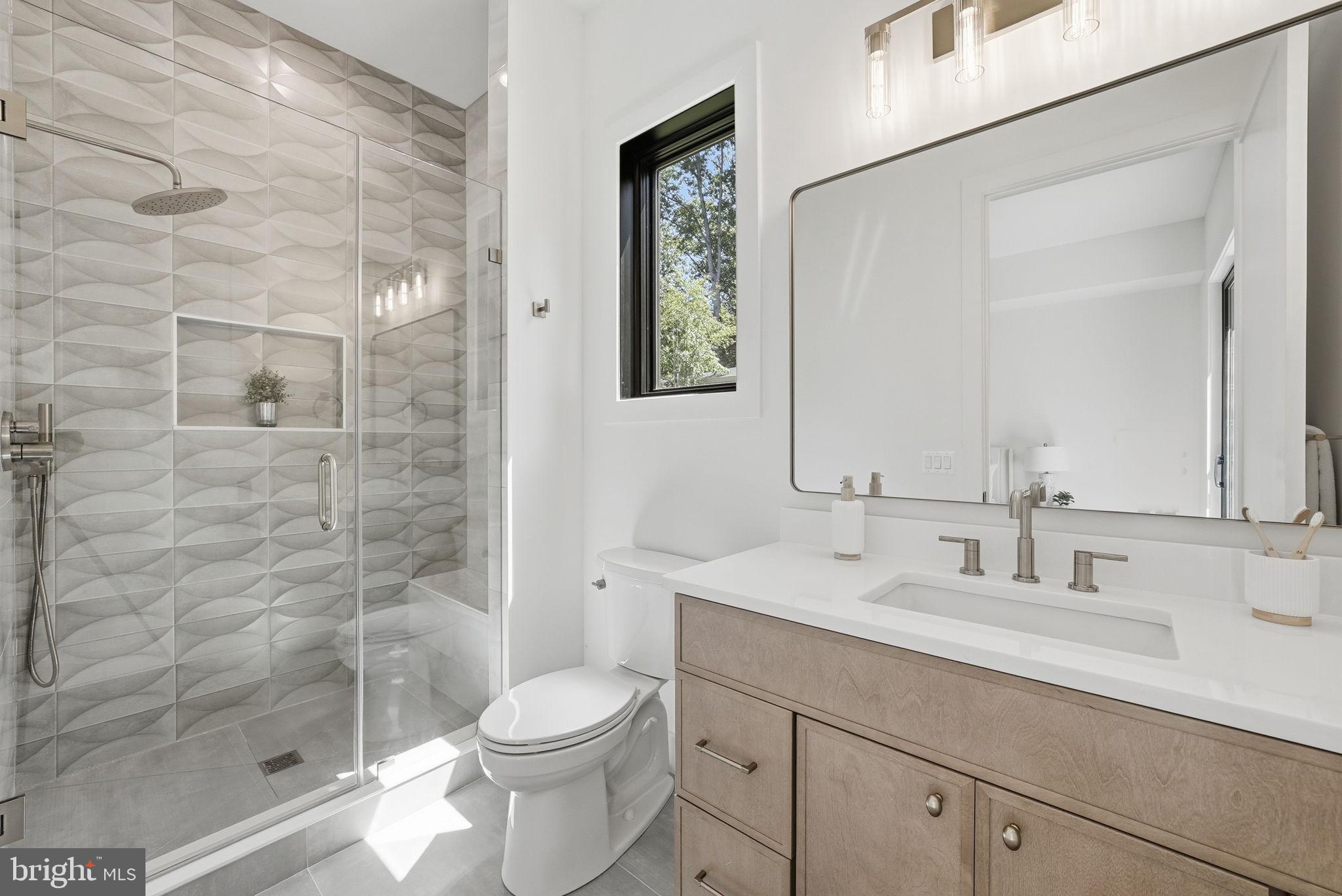 MANTUA - Residential