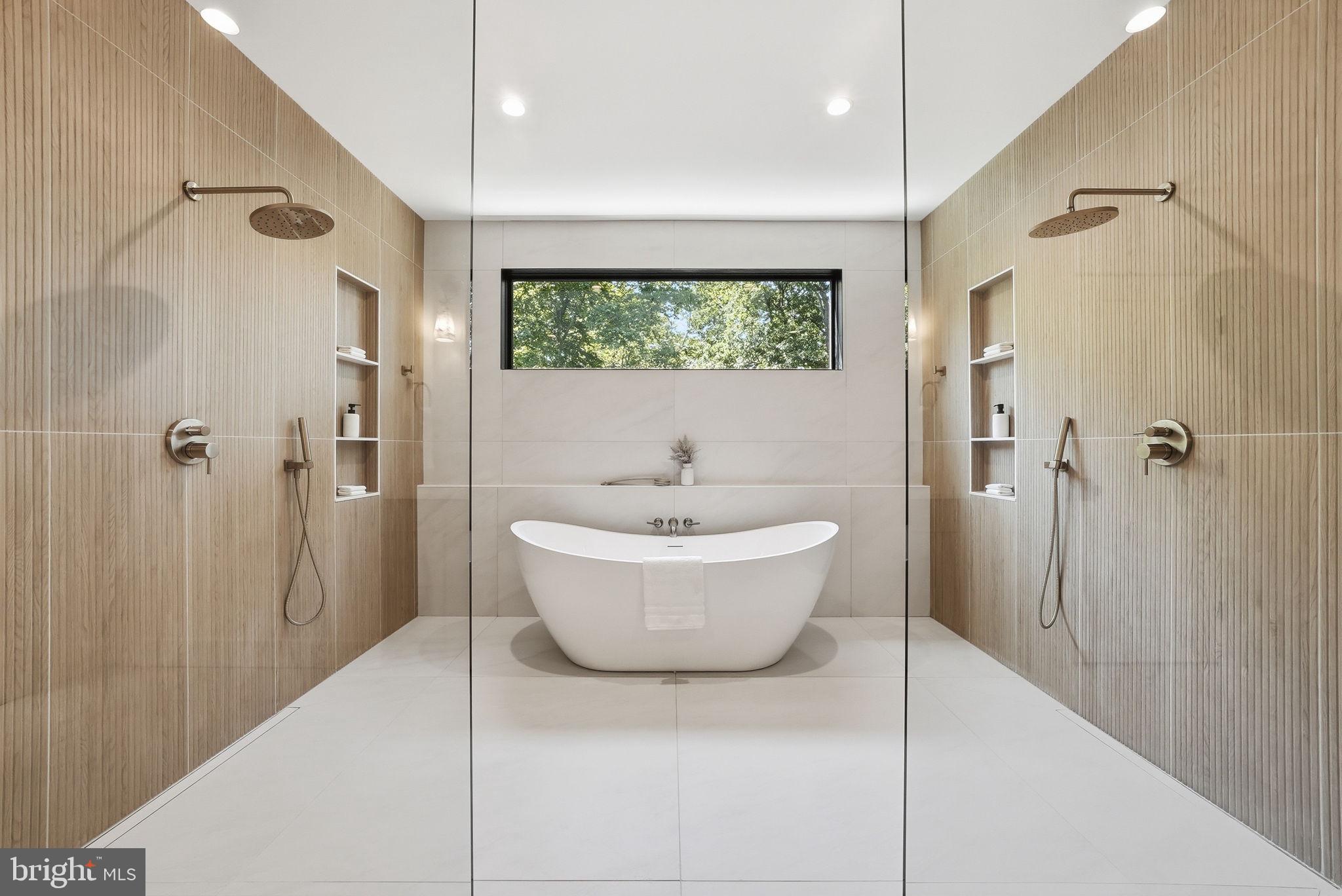 MANTUA - Residential