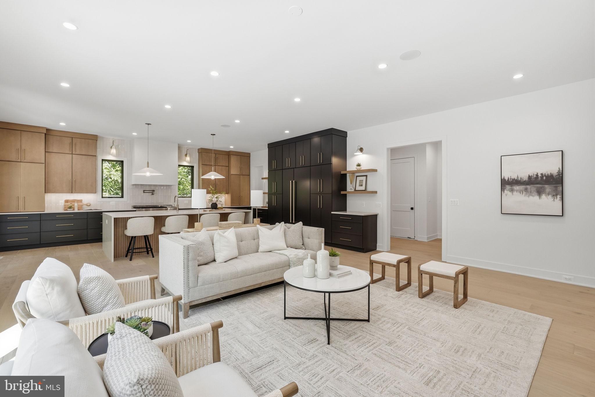 MANTUA - Residential