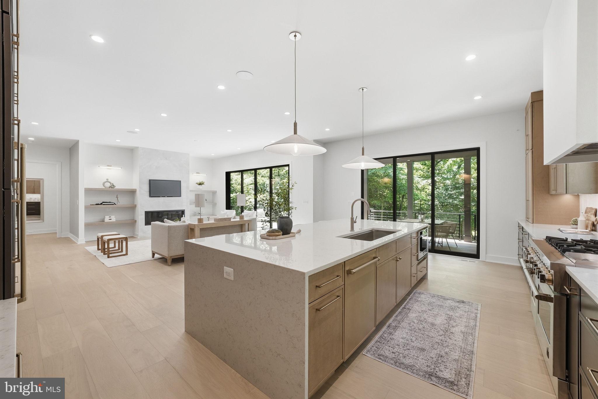 MANTUA - Residential
