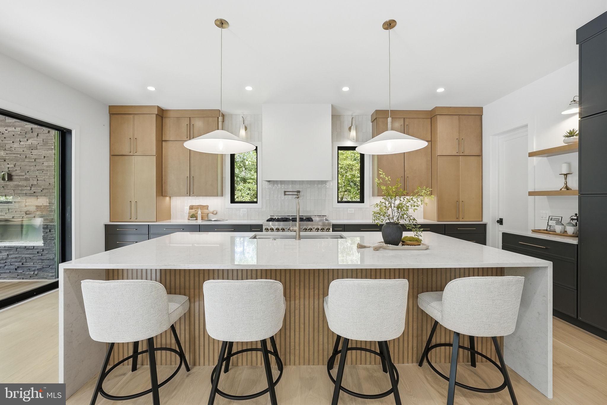 MANTUA - Residential