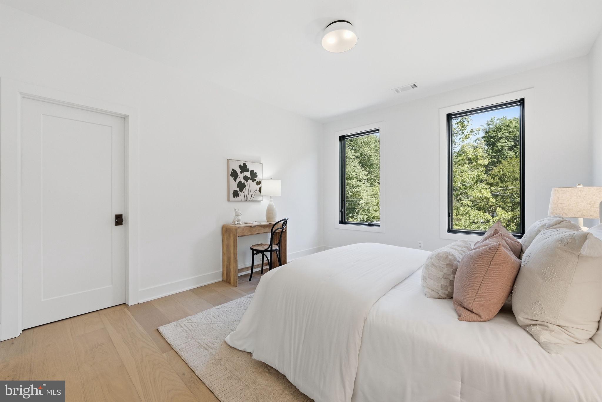 MANTUA - Residential