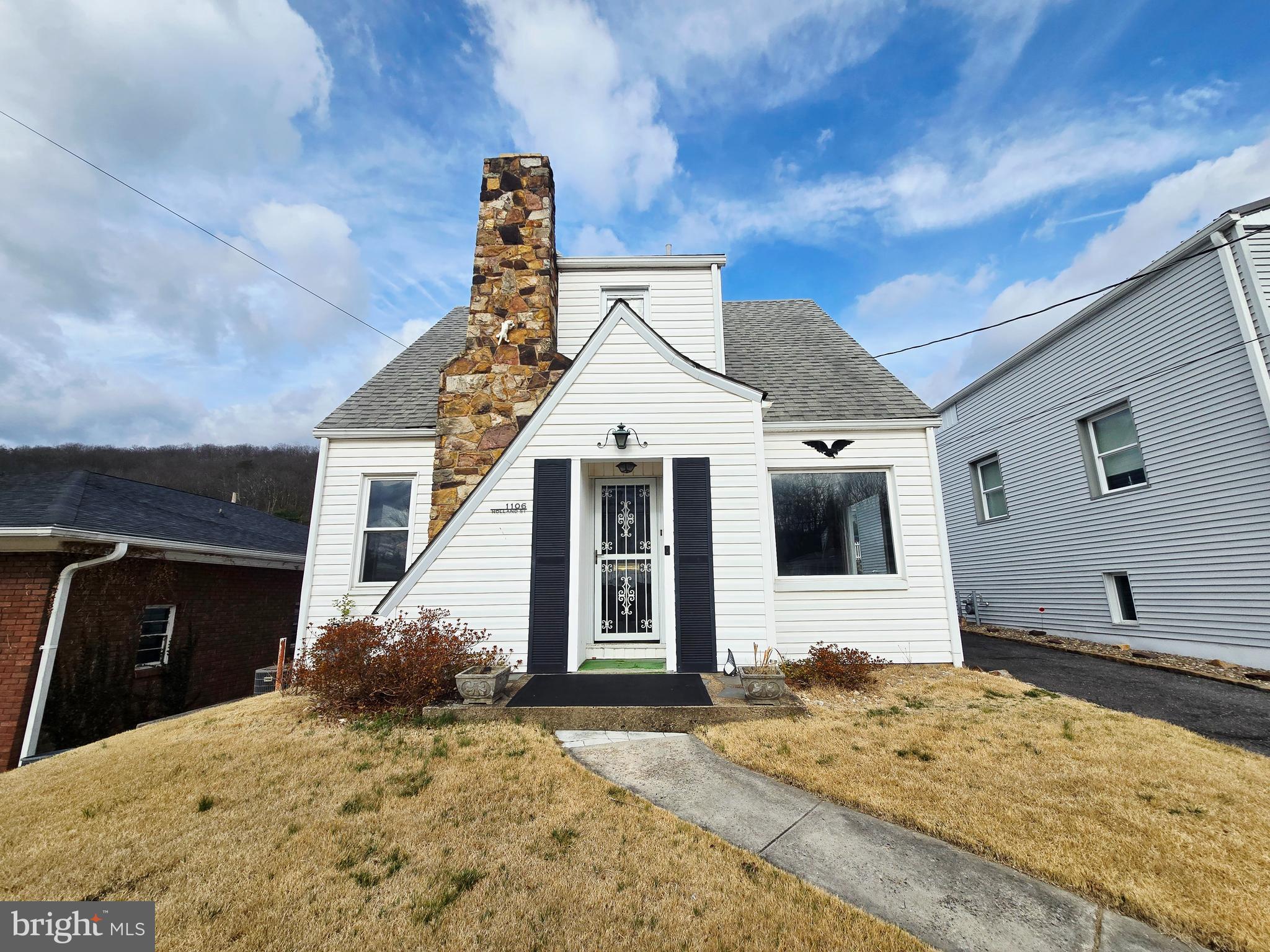 NORTH END - Residential