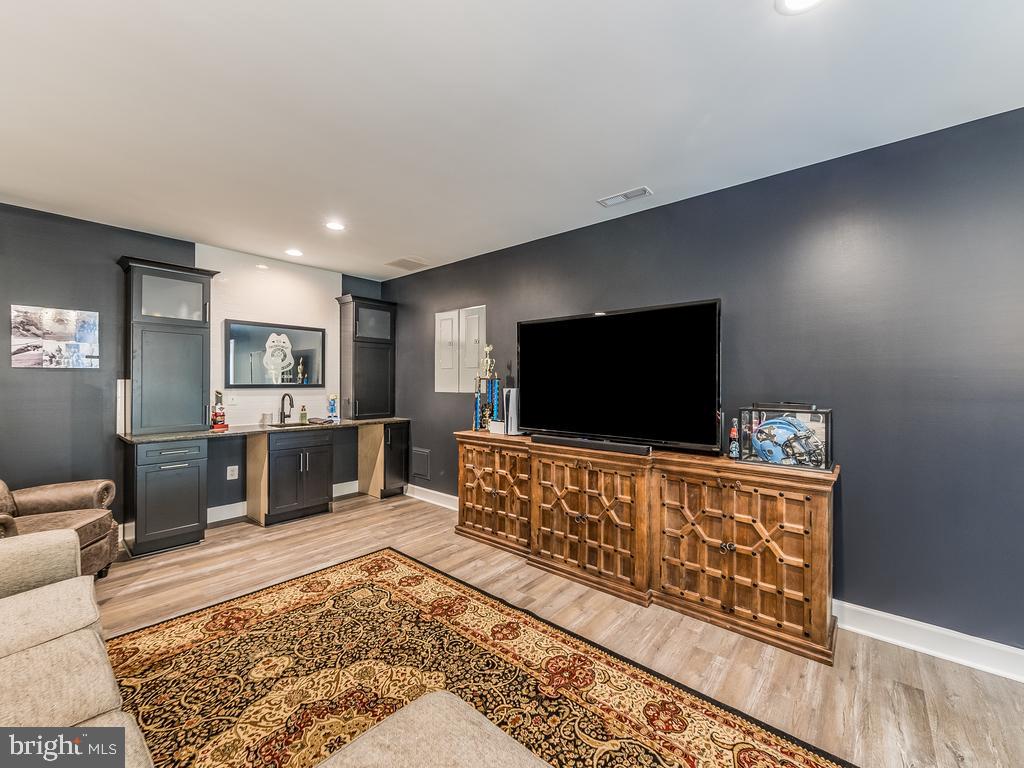 GEORGETOWN ESTATES - Residential