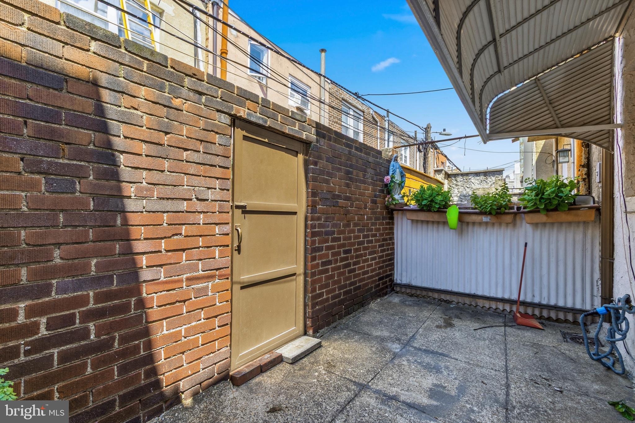 PASSYUNK SQUARE - Residential