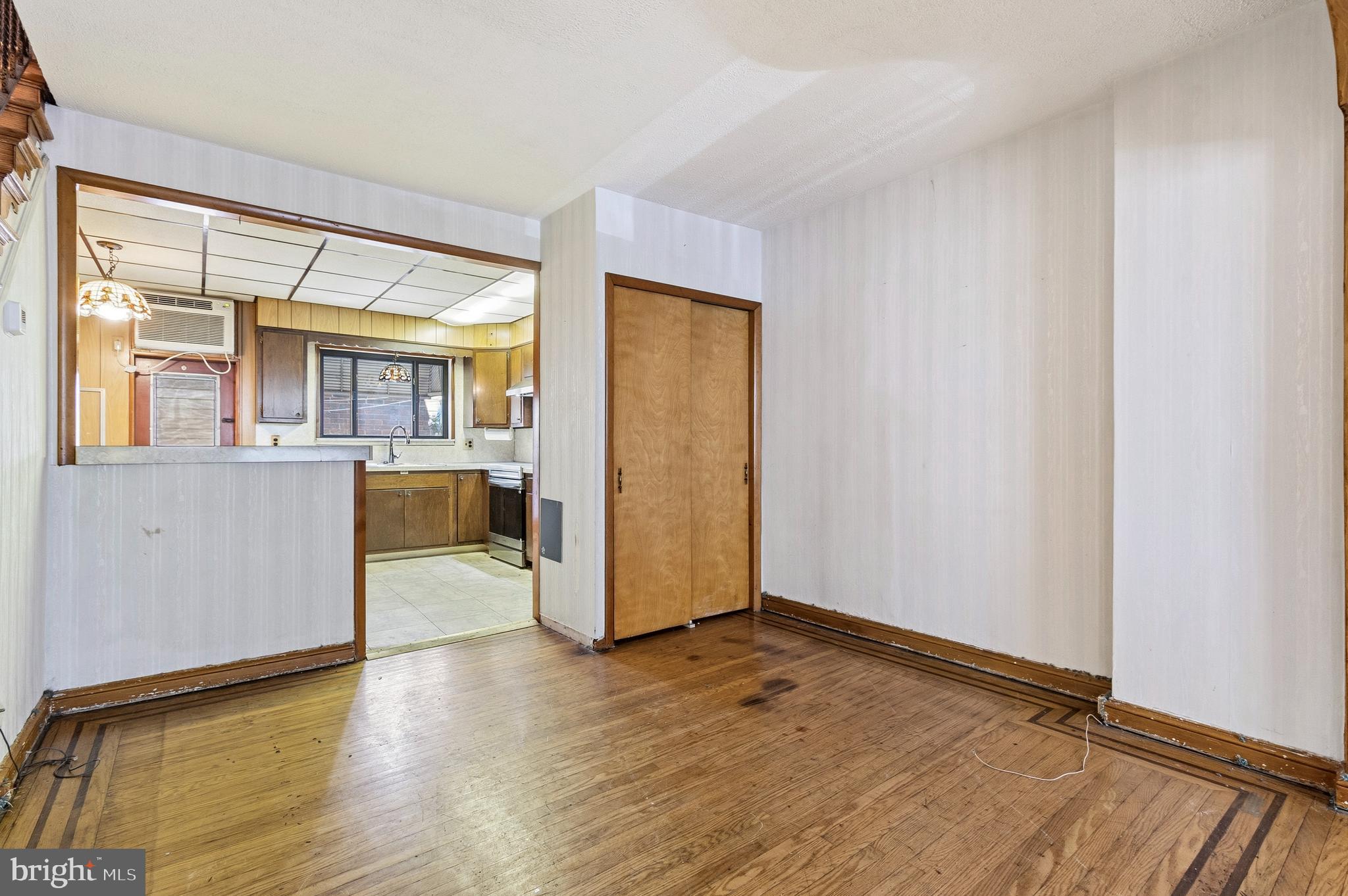 PASSYUNK SQUARE - Residential