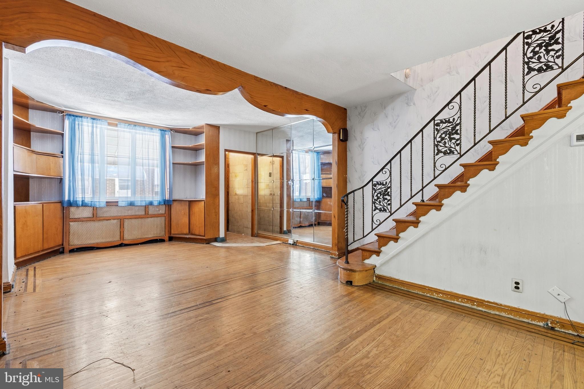 PASSYUNK SQUARE - Residential
