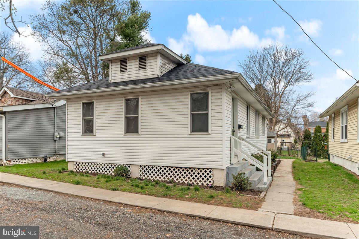 NONE AVAILABLE - Residential Lease