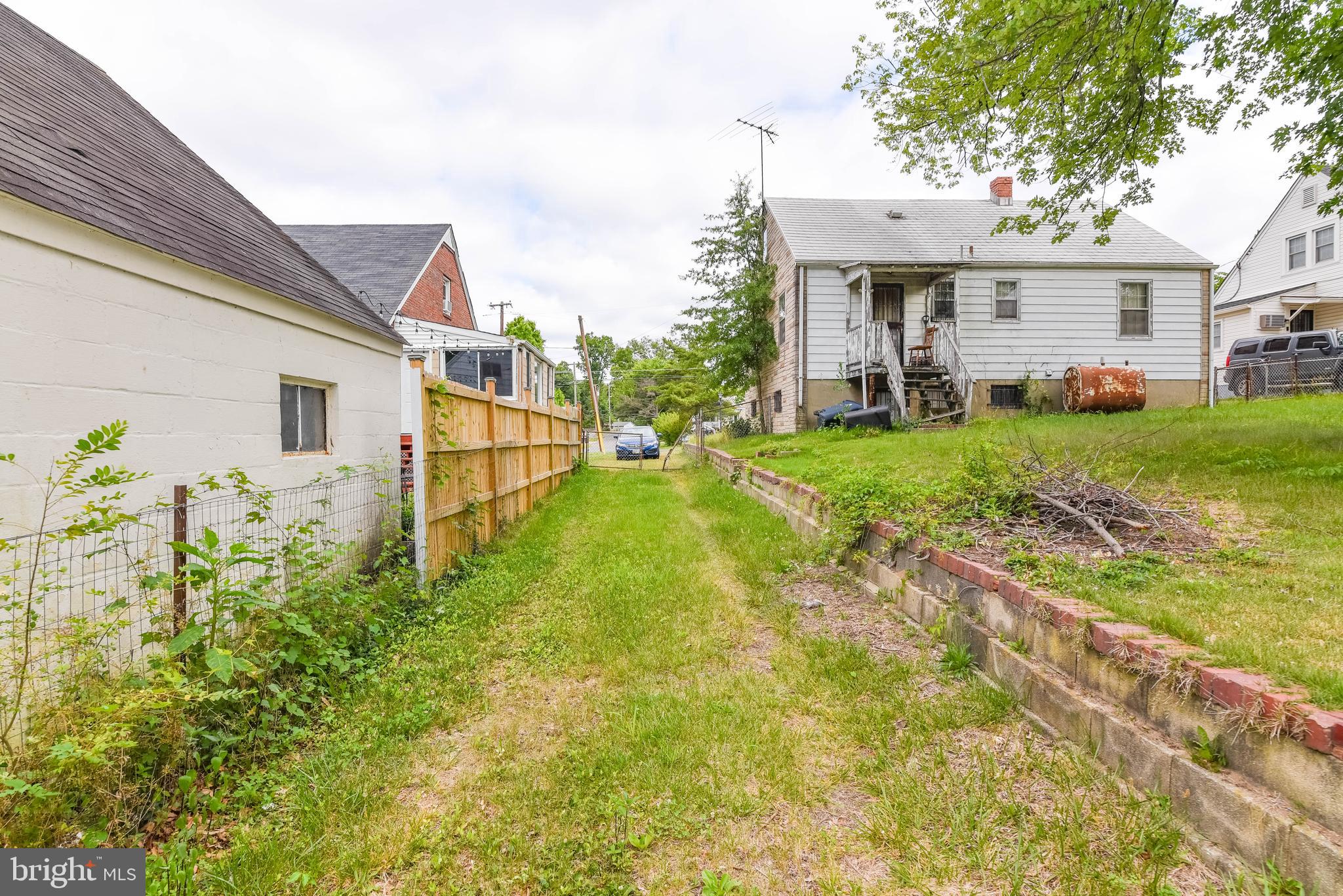 PARKLAND - Residential