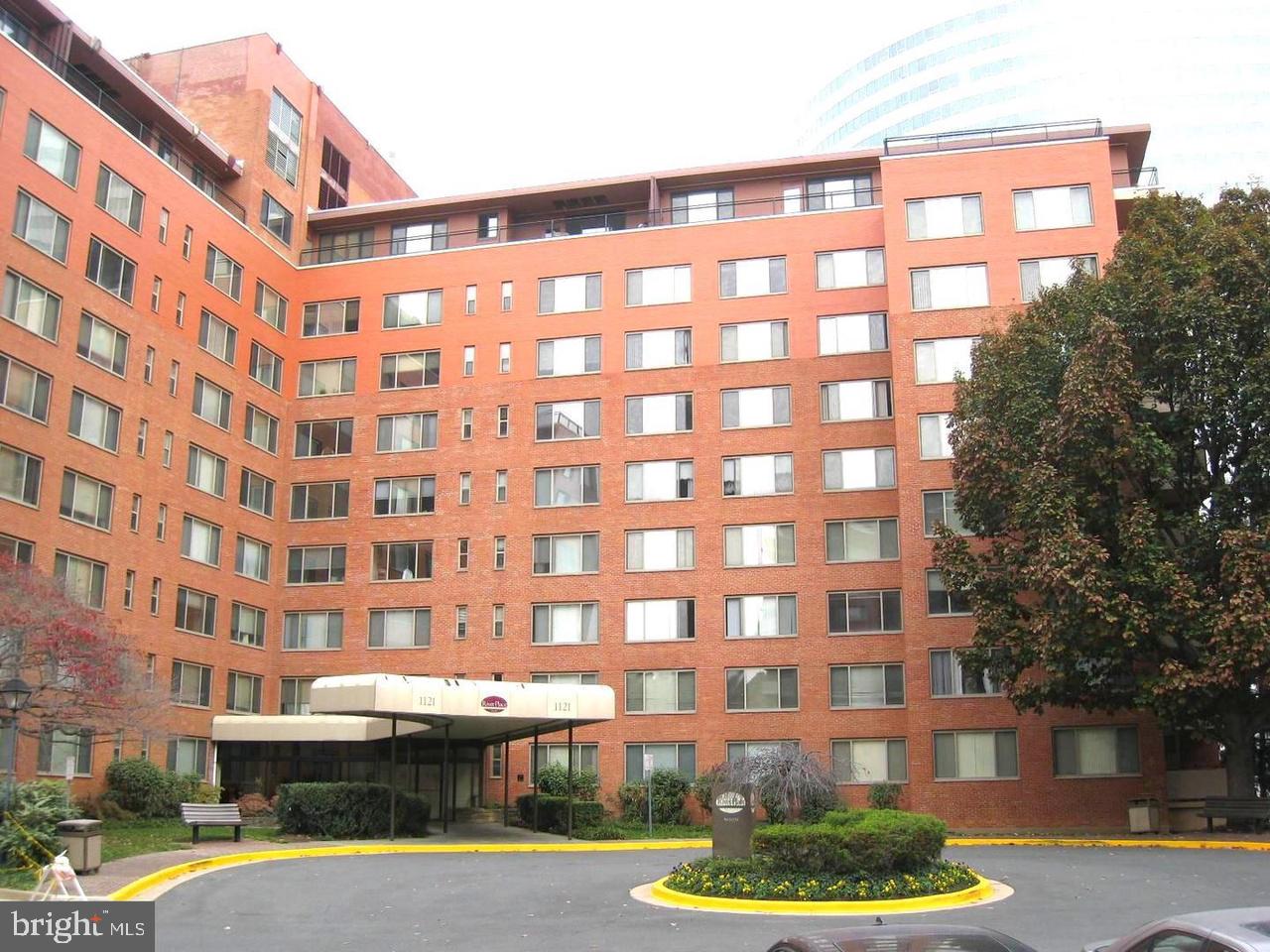 Welcome to this bright and beautifully updated home in the highly sought-after River Place community! This unit features a low monthly co-op fee and includes a dedicated parking space (conveys with sale) conveniently located right next to the North building. Annual parking assessment is just $491.60.

Enjoy a stunning view of the Washington Monument from your home, along with an updated kitchen featuring tile extension and a renovated bathroom with a gorgeous vanity and full tile surround. The layout offers exceptional storage with a huge walk-in closet, plus an additional large walk-in storage closet, along with a separate coat and shoe closet—a rare find!

River Place is a gated community loaded with amenities, including a fitness center, pool, concierge, and more, all just minutes to the Metro, Washington, DC, and major commuter routes. Perfect for convenience, lifestyle, and value.