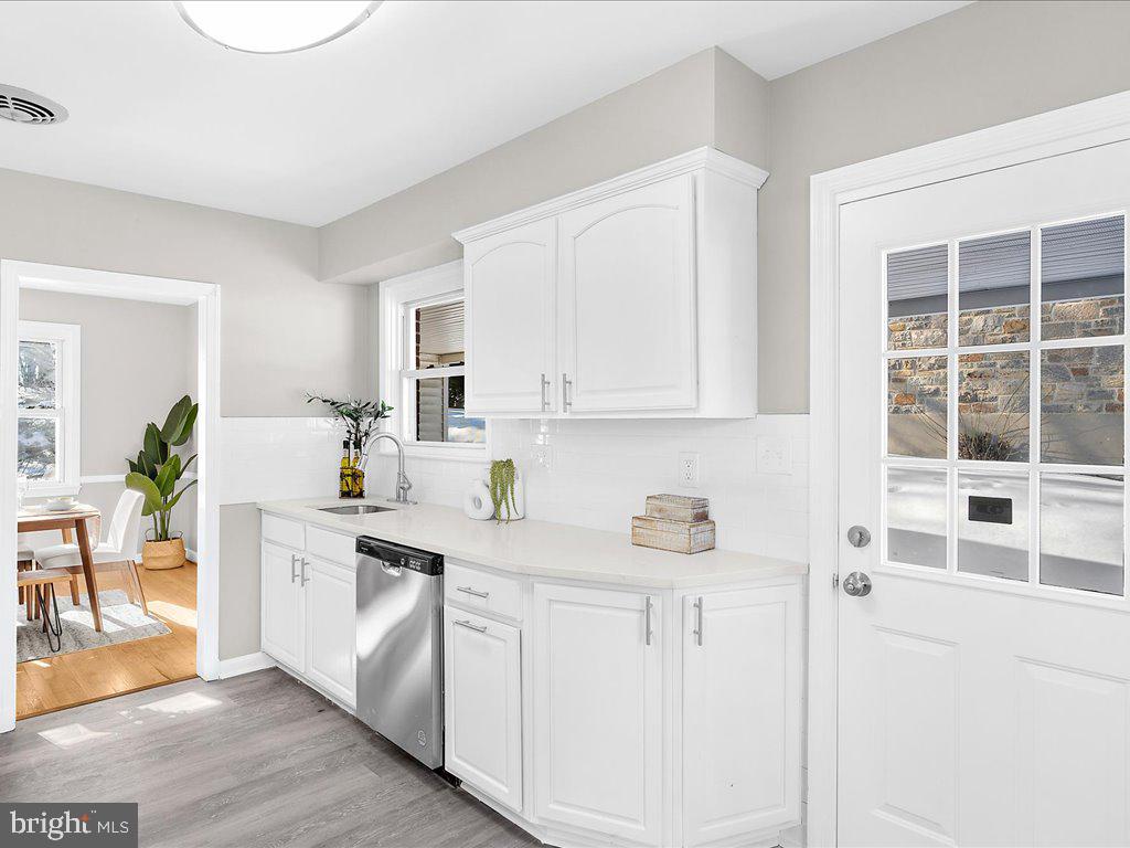 GLENDALE - Residential