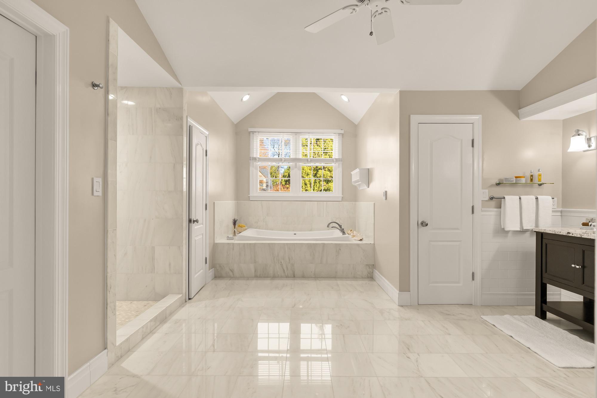 NEW BEDFORD - Residential
