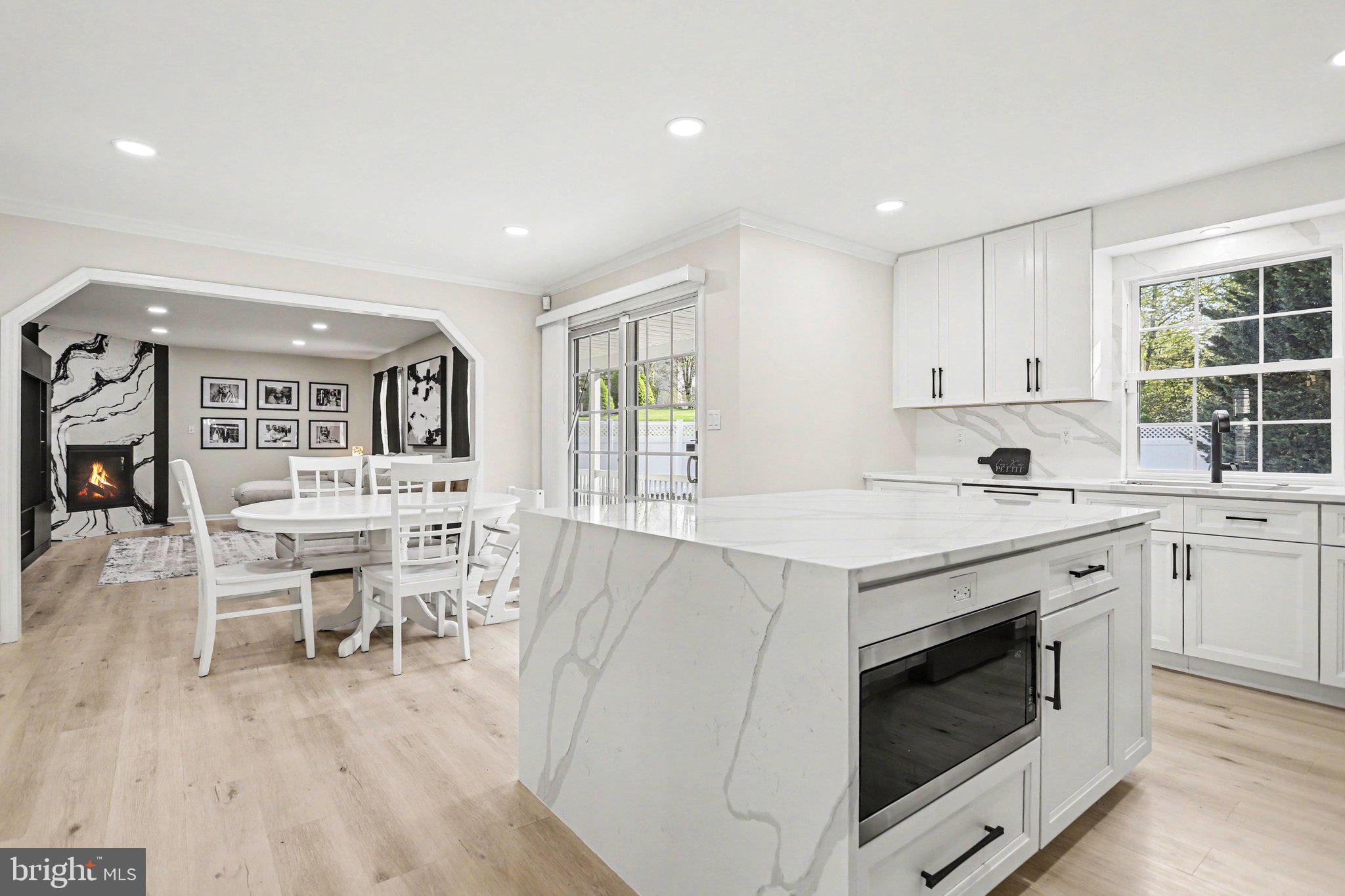 AUTUMN RIDGE - Residential