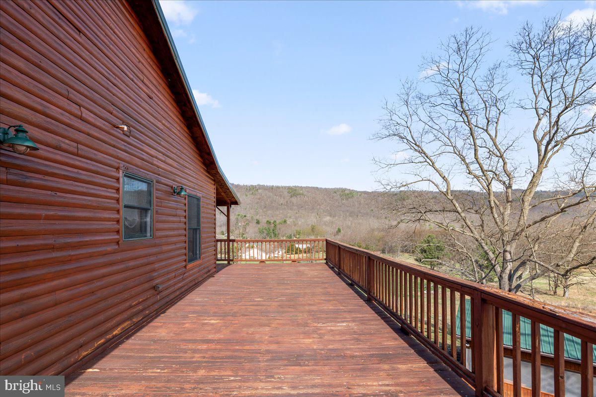 HICKORY WOOD - Residential