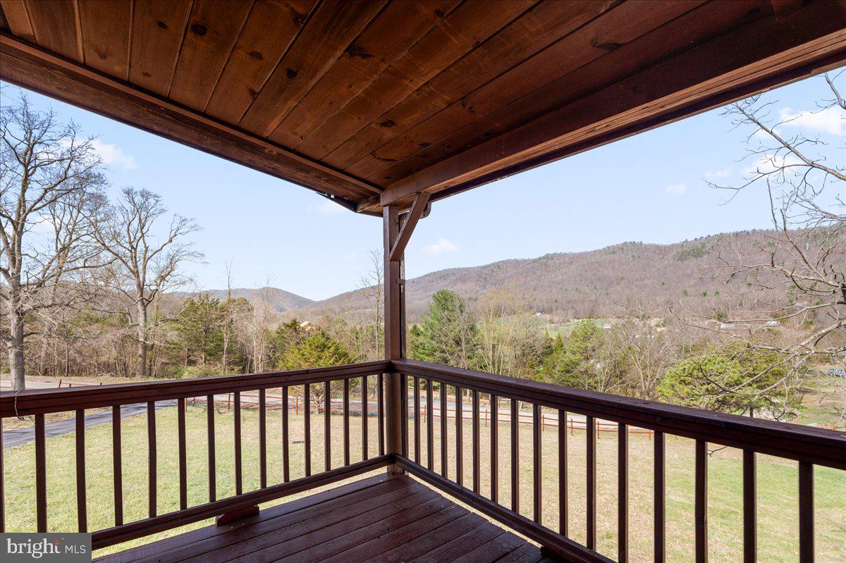 HICKORY WOOD - Residential