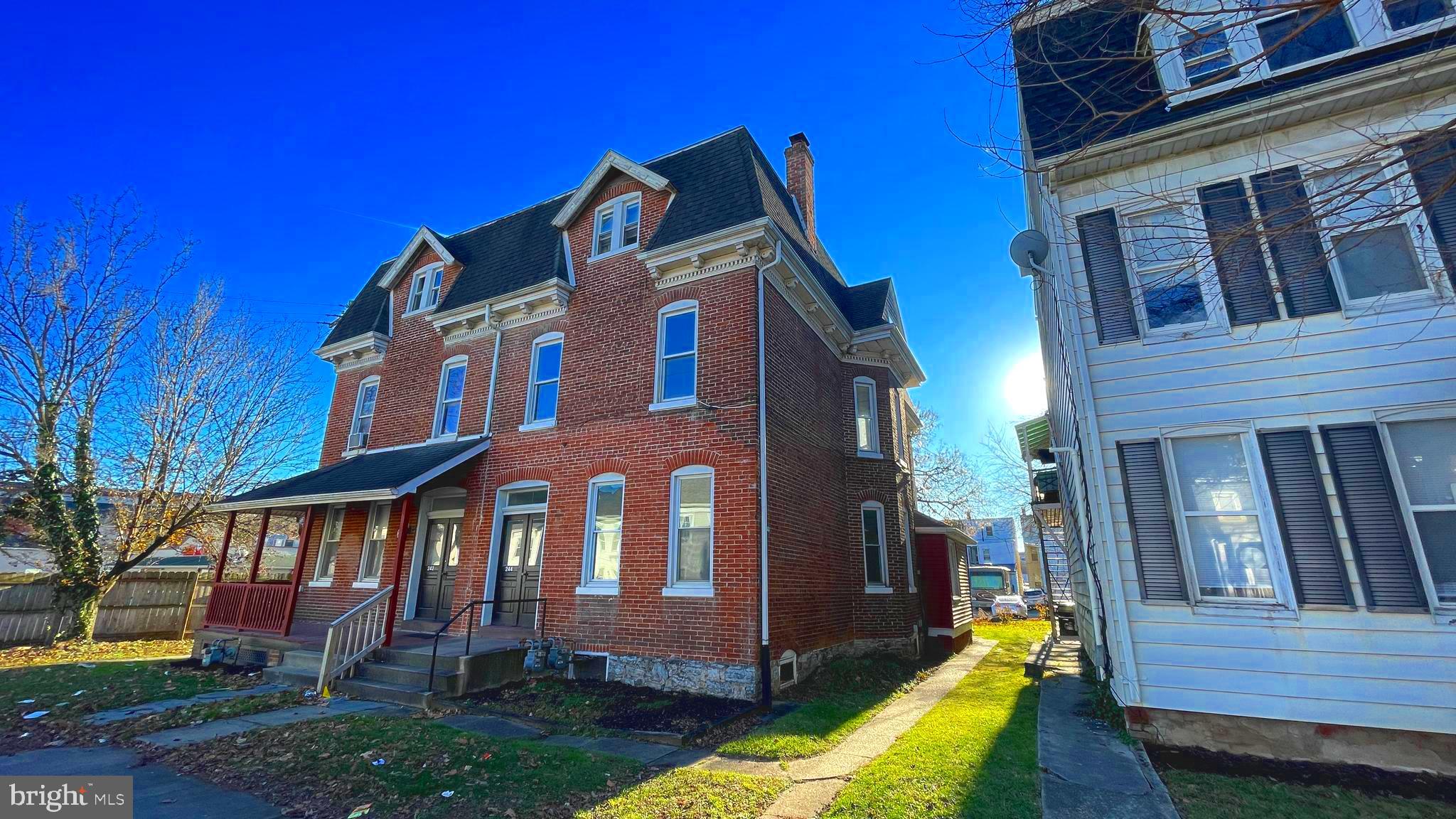 Welcome to your next investment property! This 3 unit is being sold with the adjoining 3 unit(242 Roosevelt, MLS #PAYK2053428) for a total of six units. One of three units in this building are rented for $715/m. The other two units are vacant and ready to rent.  All units have 1 bedroom and 1 bathroom.