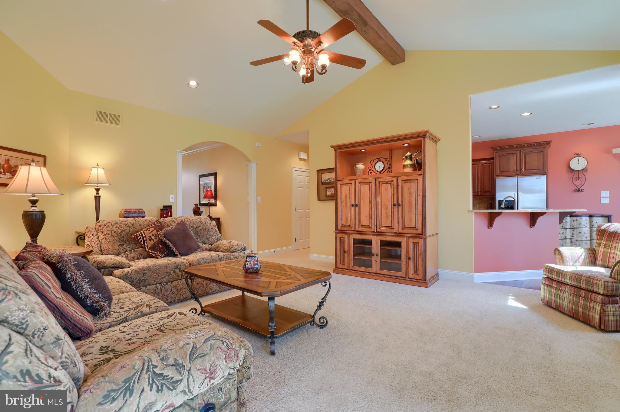 ORCHARD HILLS - Residential