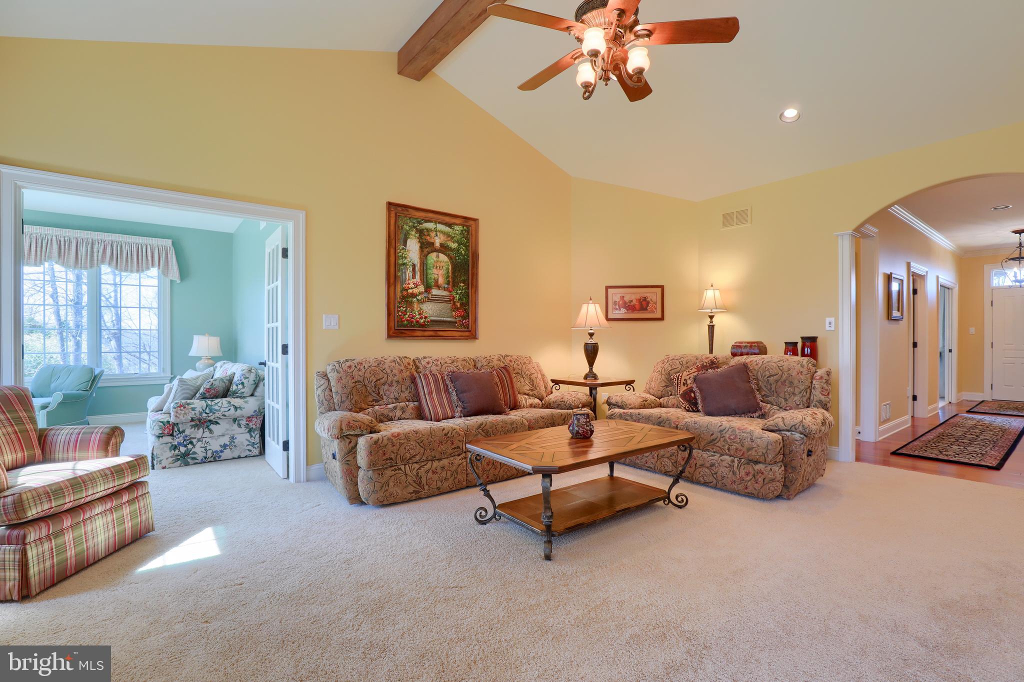 ORCHARD HILLS - Residential