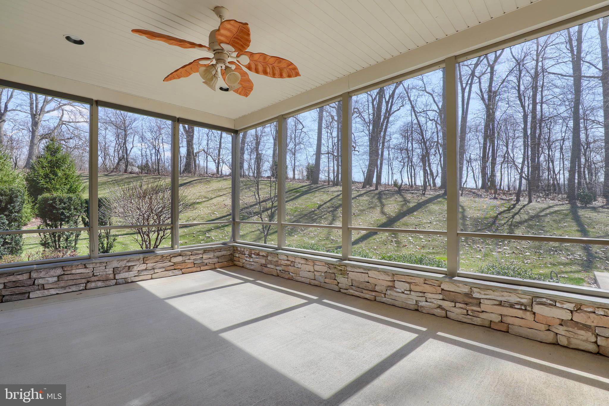 ORCHARD HILLS - Residential