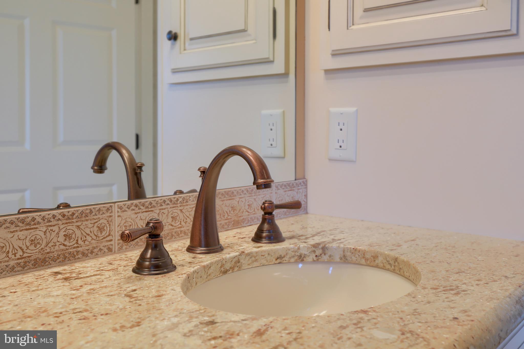 ORCHARD HILLS - Residential