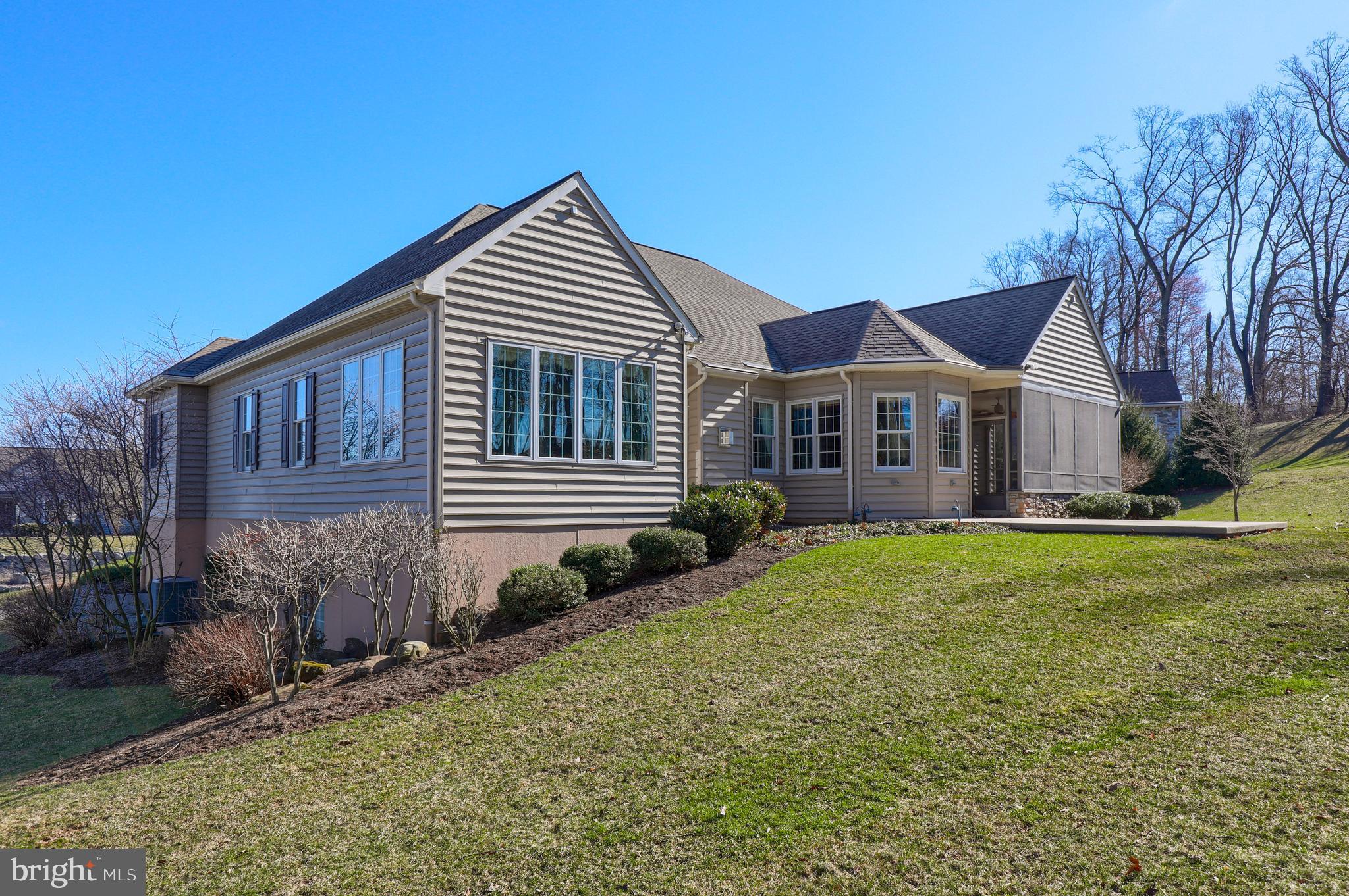 ORCHARD HILLS - Residential