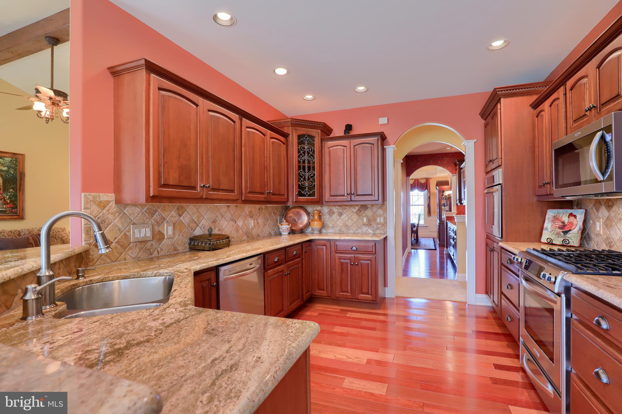 ORCHARD HILLS - Residential