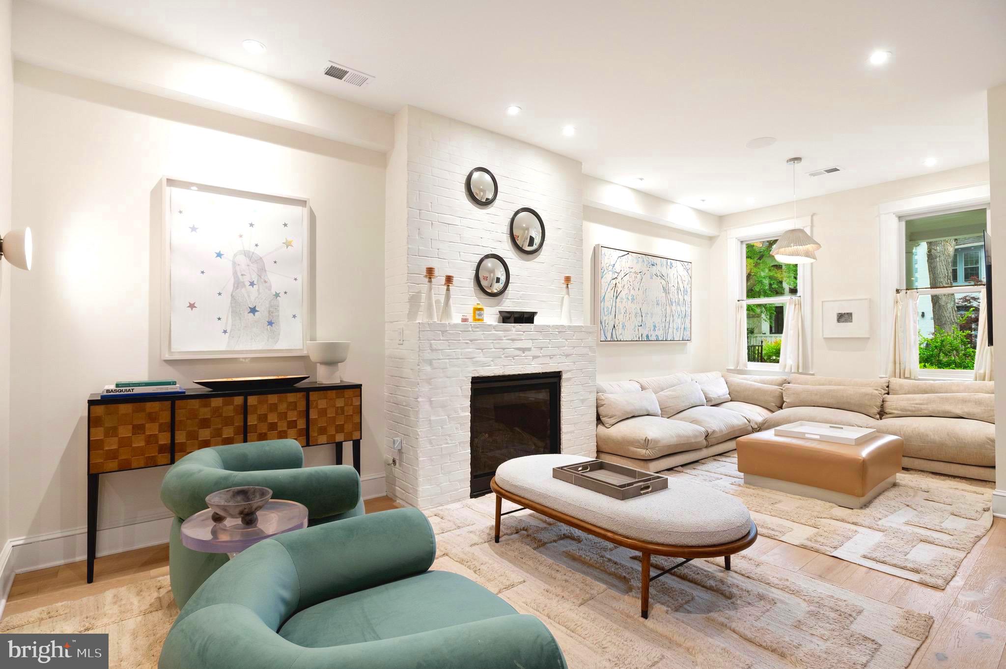 KALORAMA TRIANGLE - Residential