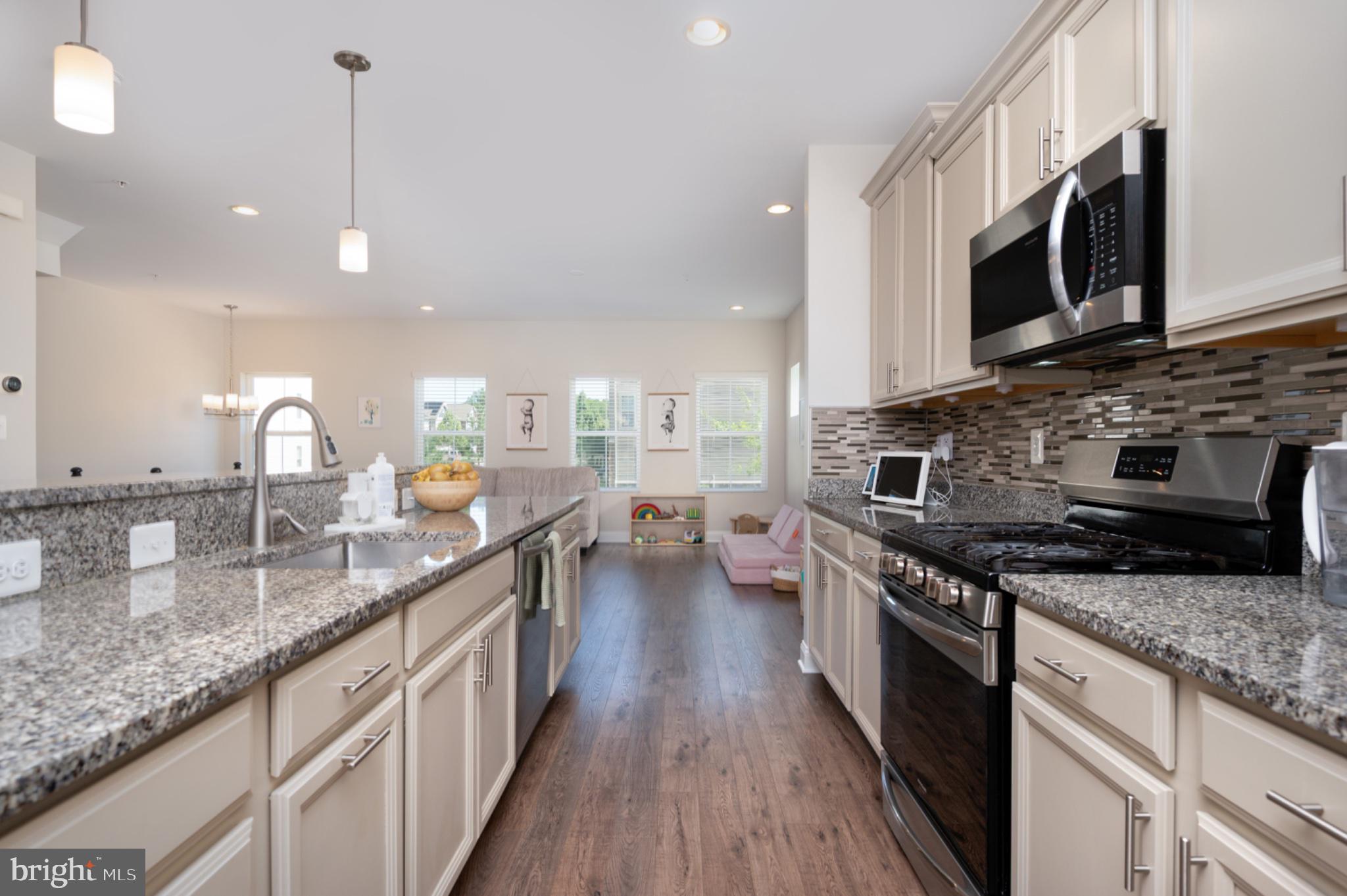 TANYARD COVE NORTH - Residential