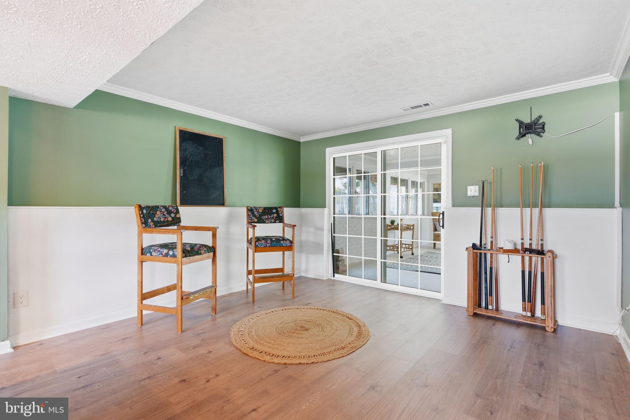 LONGVIEW ON MAGOTHY - Residential
