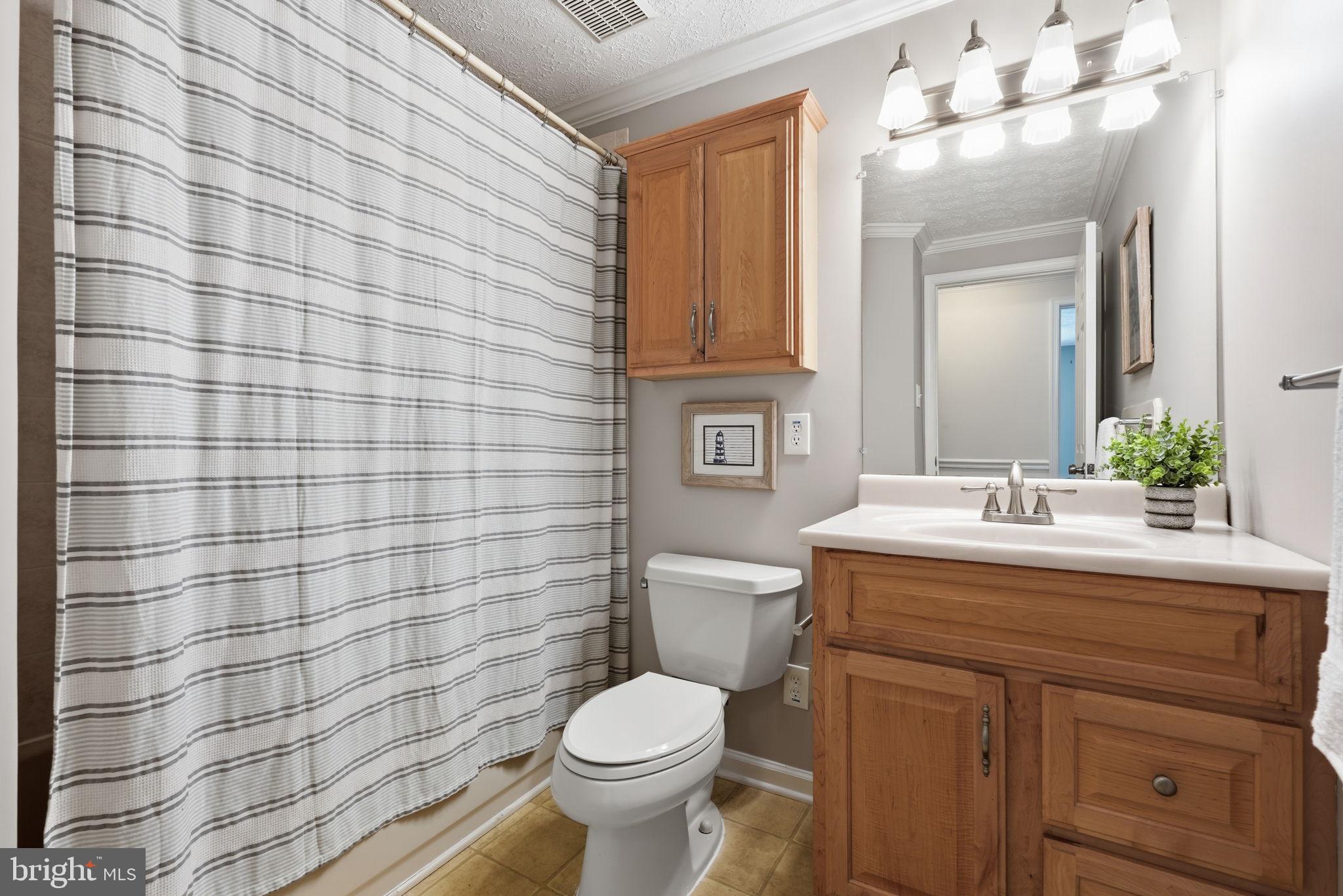 LONGVIEW ON MAGOTHY - Residential