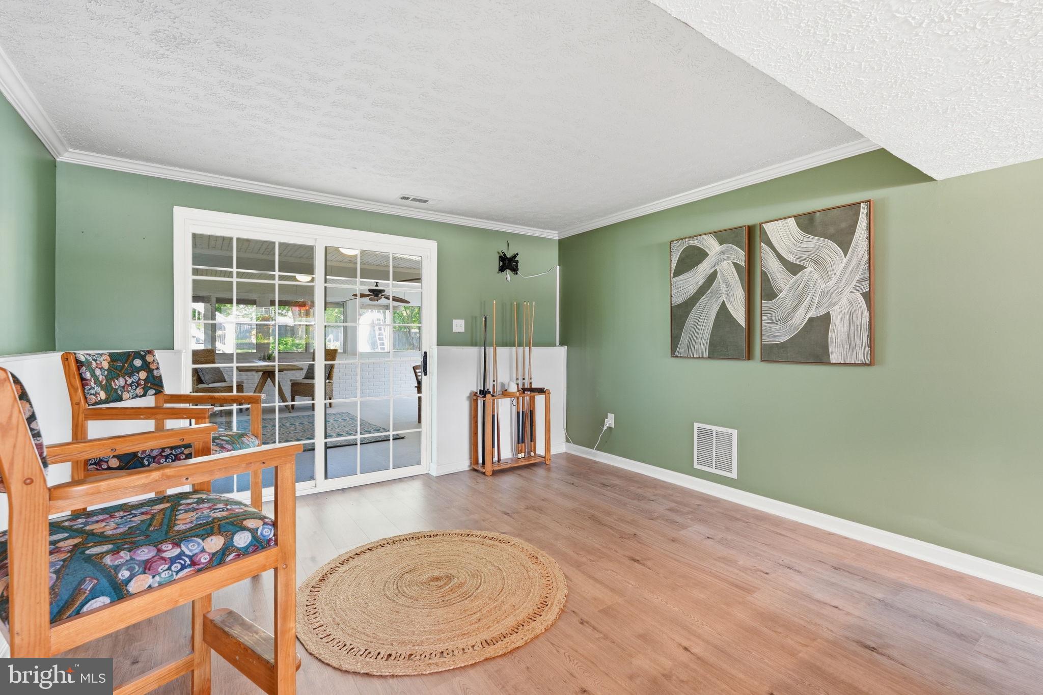 LONGVIEW ON MAGOTHY - Residential