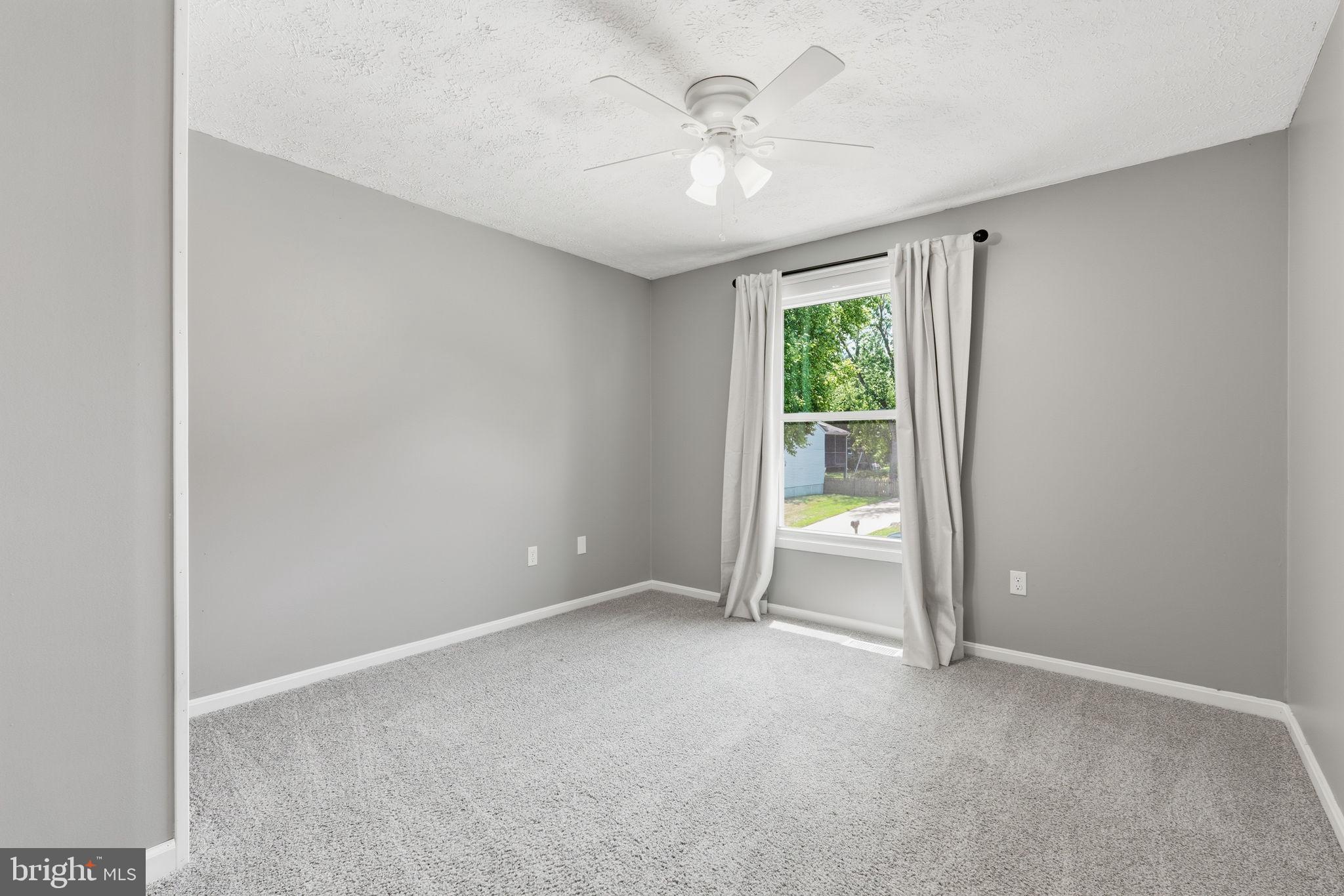 LONGVIEW ON MAGOTHY - Residential
