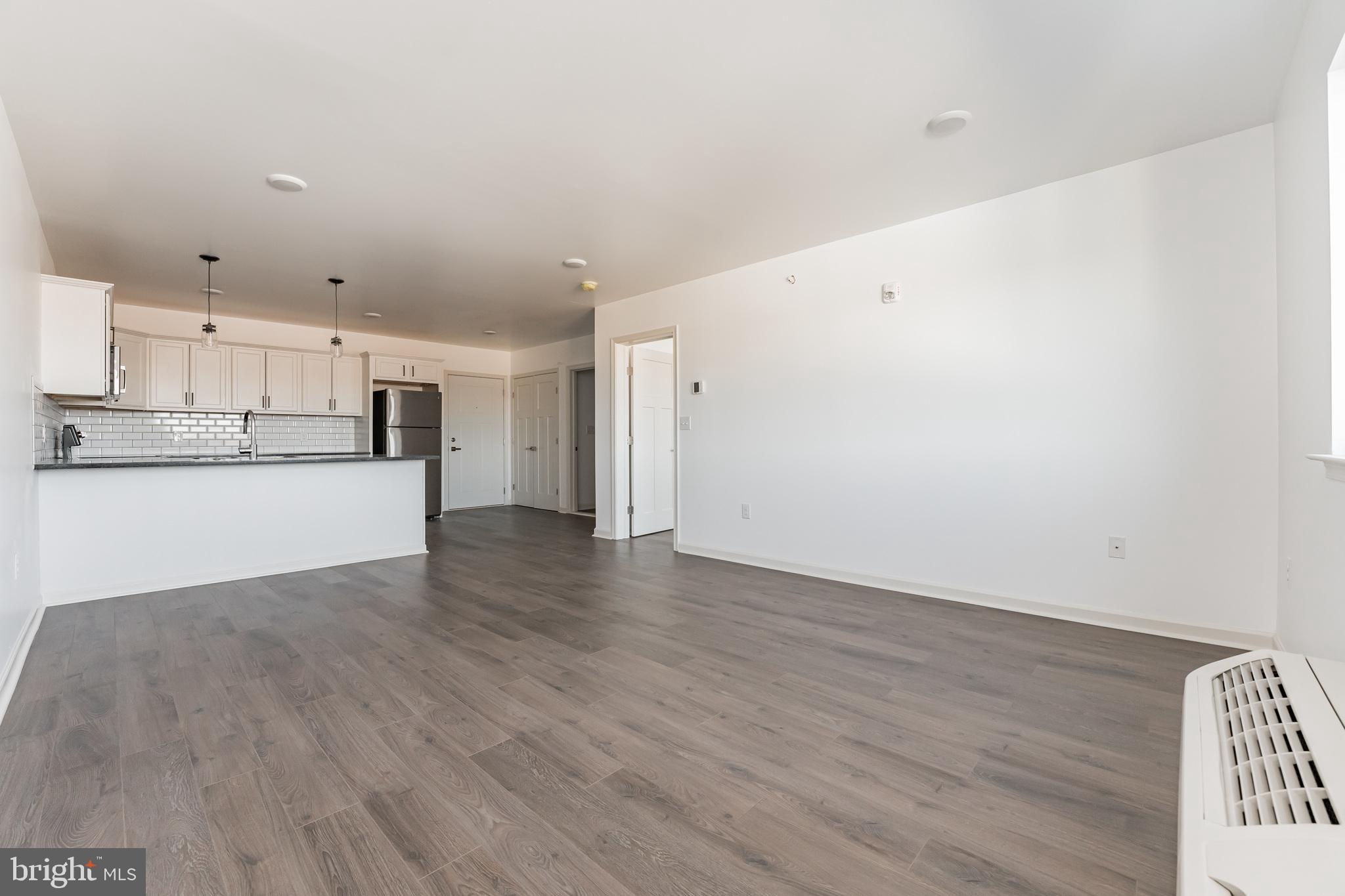 ROXBOROUGH - Residential Lease