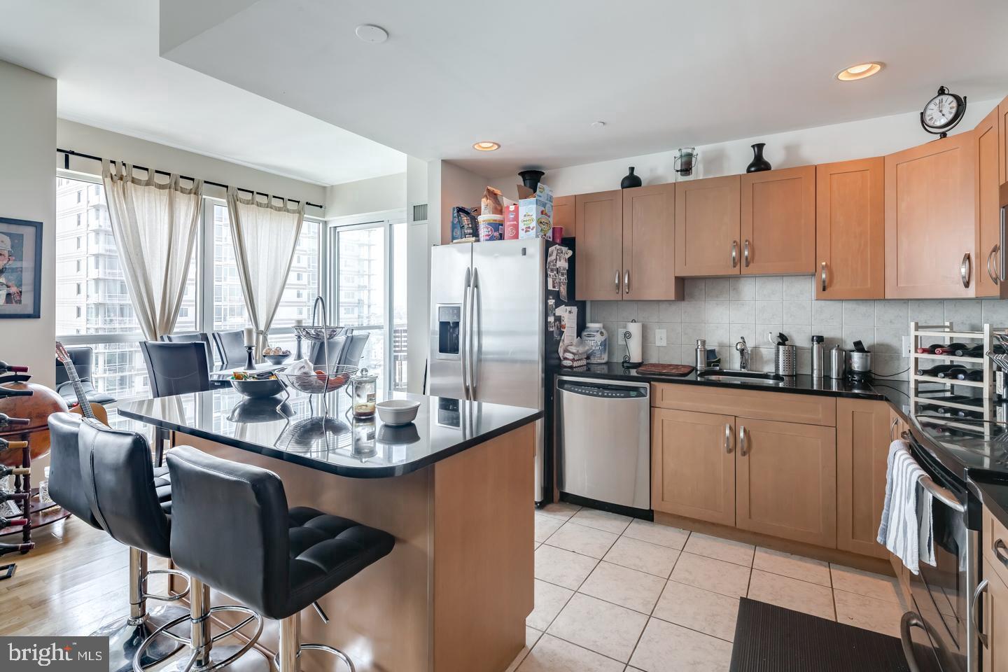 WATERFRONT SQUARE - Residential Lease