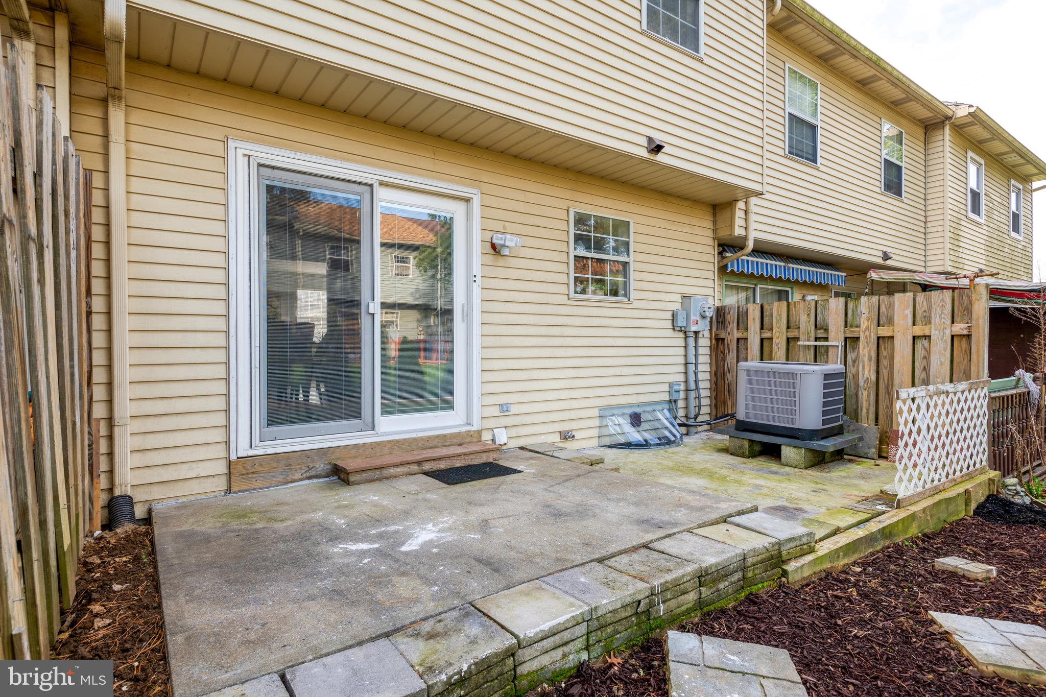 EASTWOOD MEADOWS - Residential