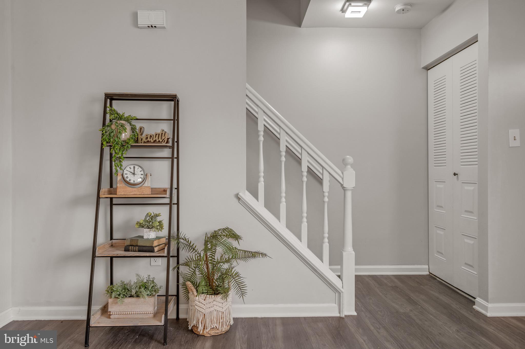 EASTWOOD MEADOWS - Residential