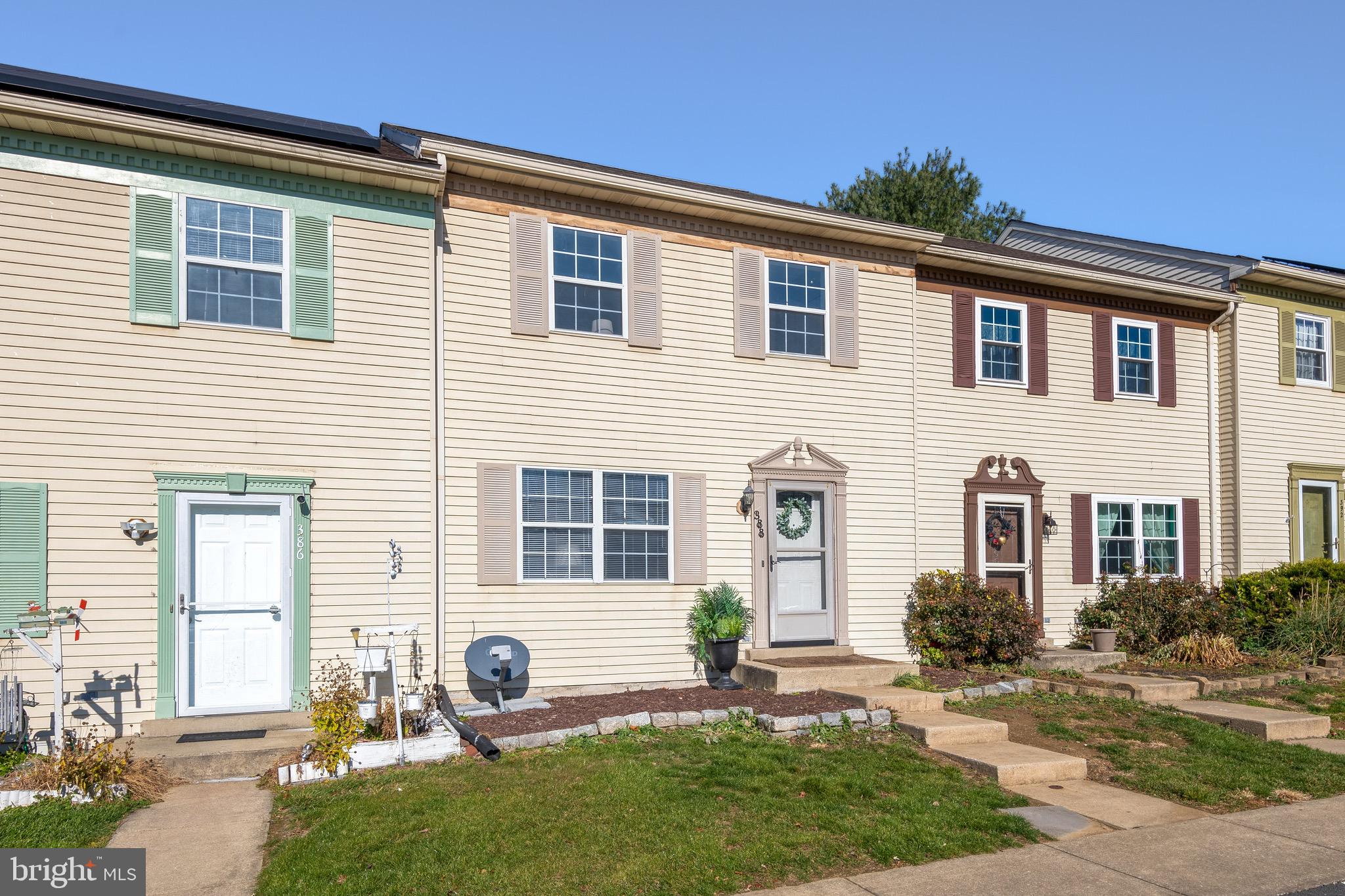 EASTWOOD MEADOWS - Residential
