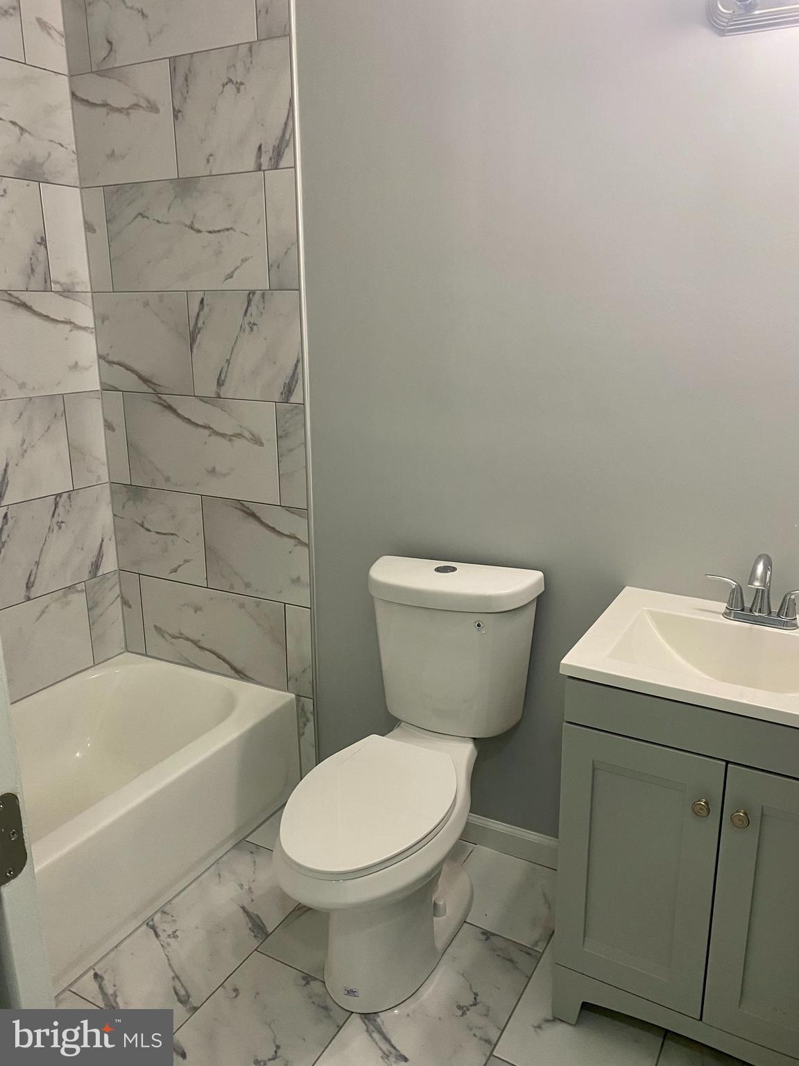 CURTIS BAY - Residential Lease
