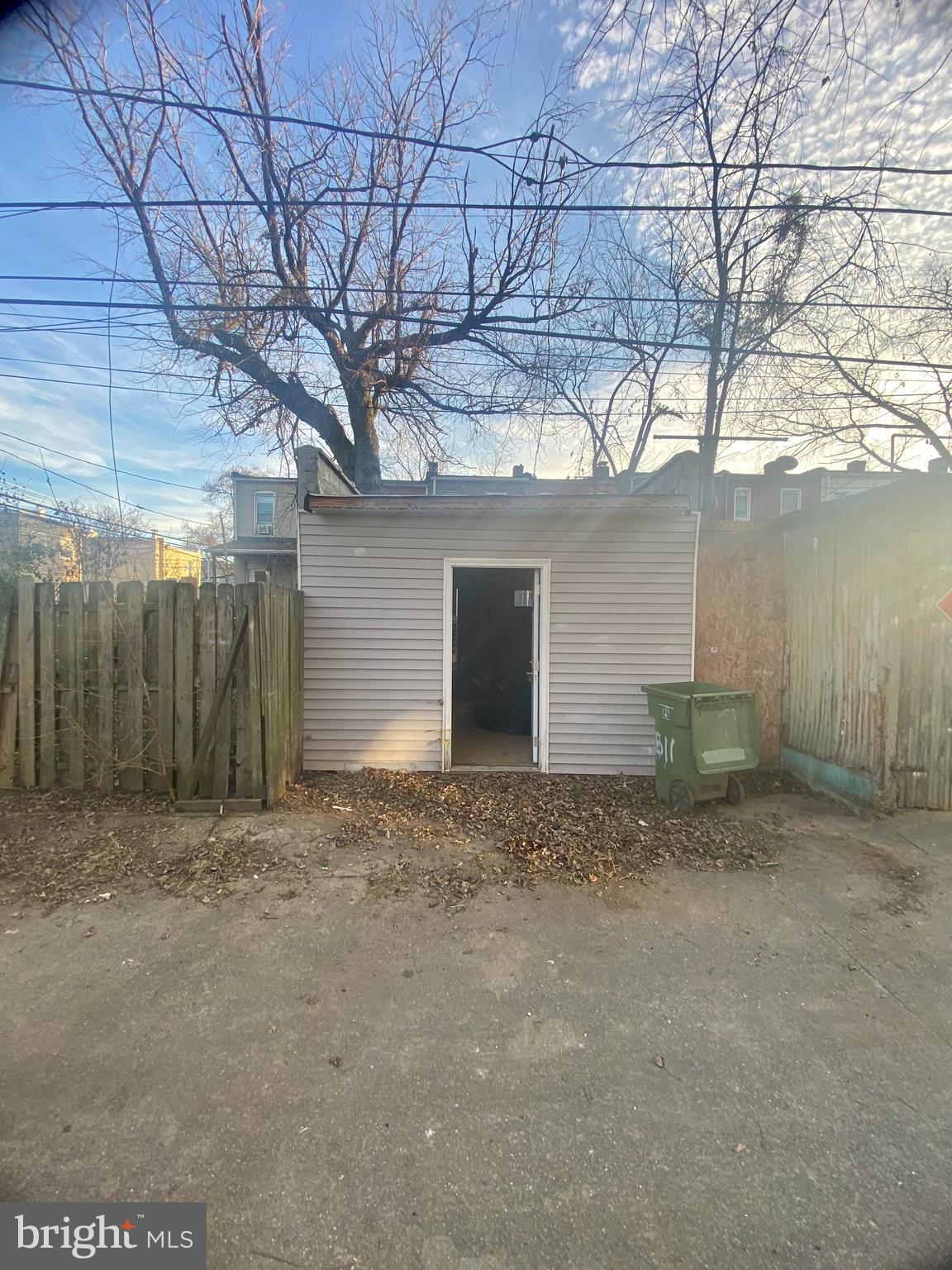 CURTIS BAY - Residential Lease