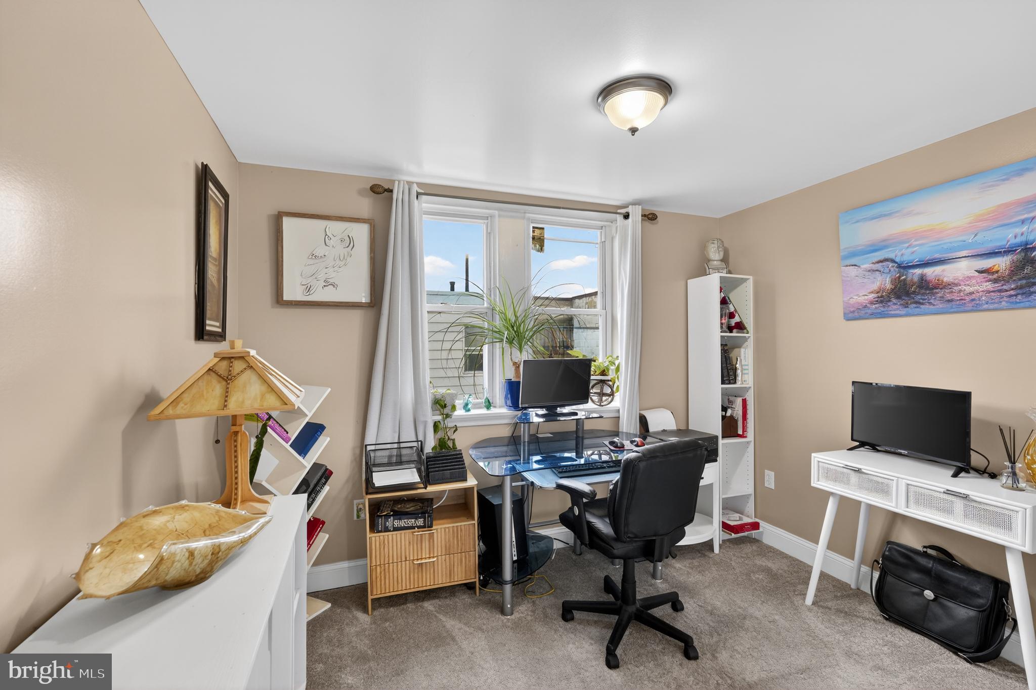 POINT BREEZE - Residential