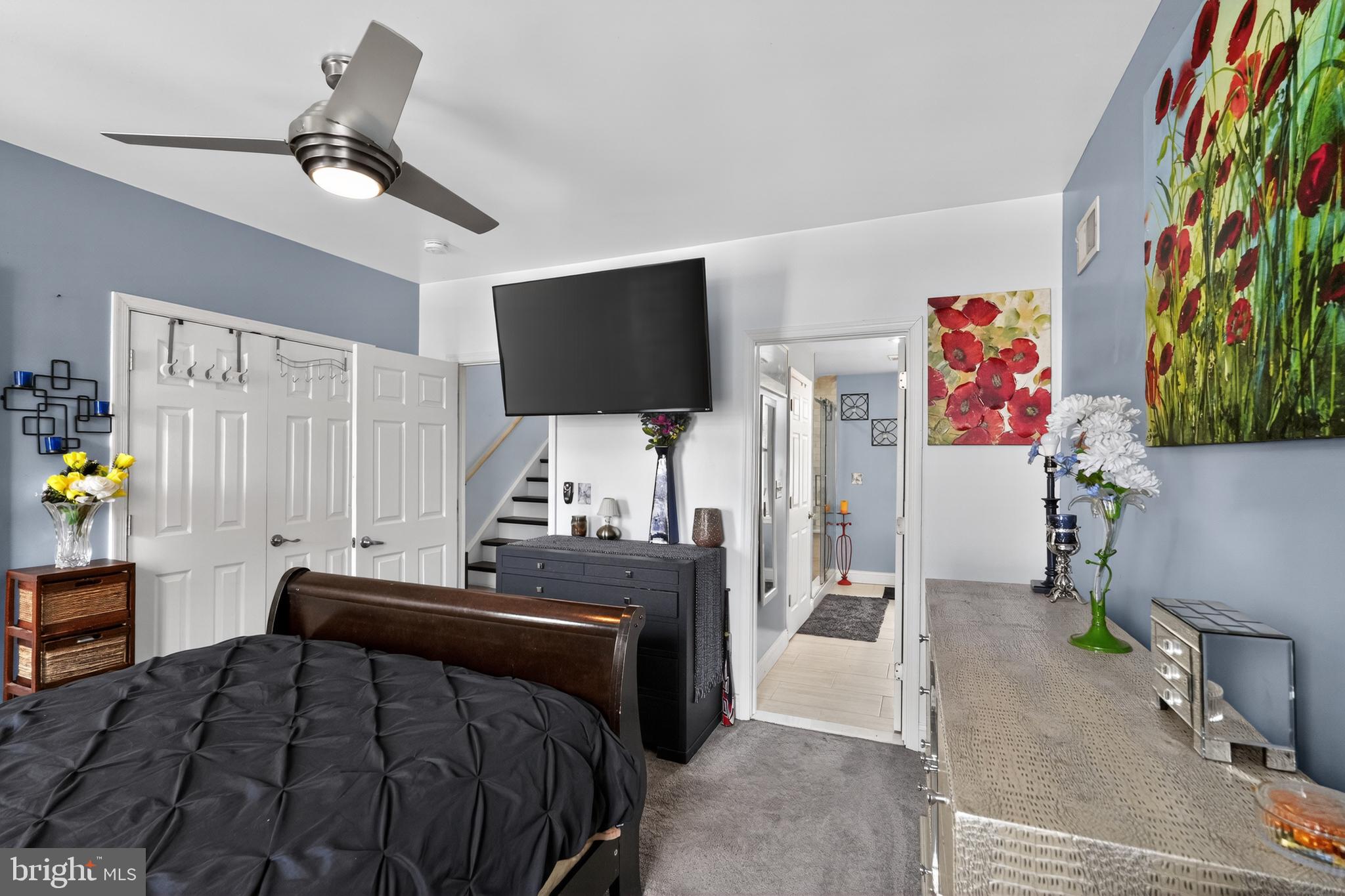POINT BREEZE - Residential