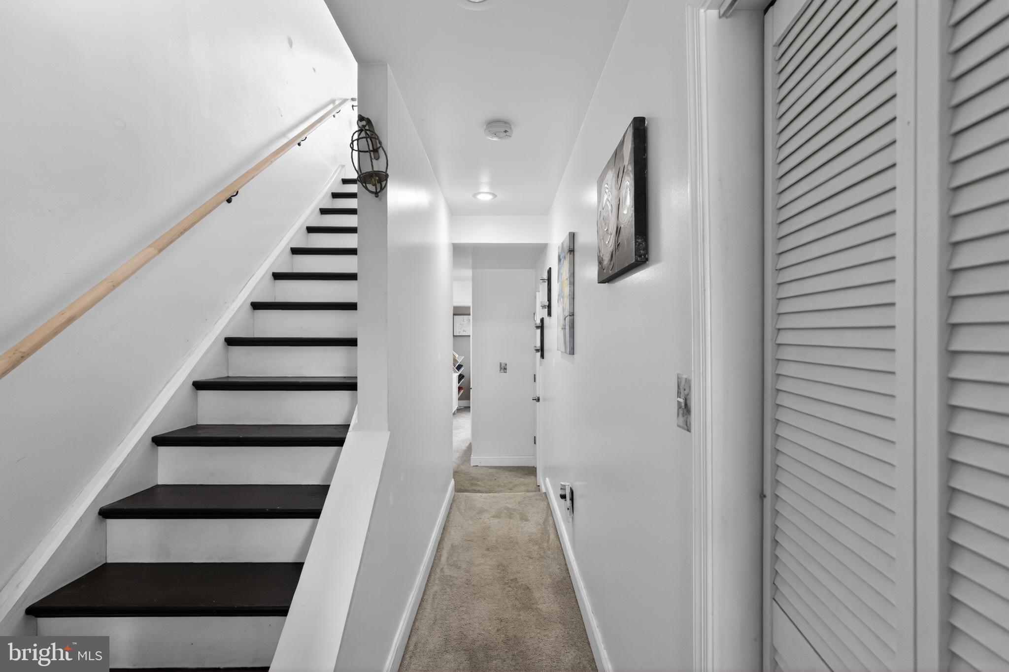POINT BREEZE - Residential