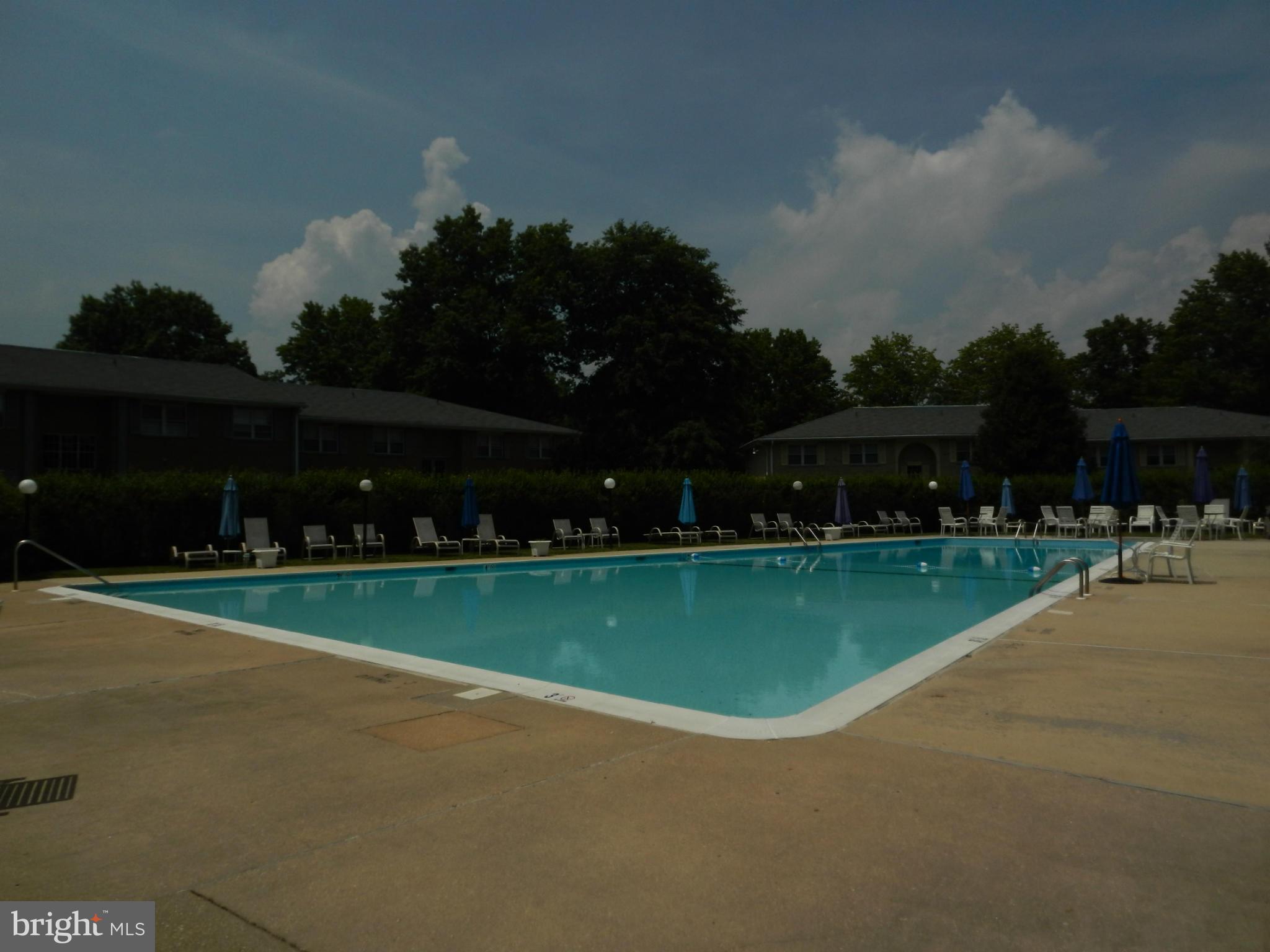 HICKORY HILLS CONDOMINIUMS - Residential Lease
