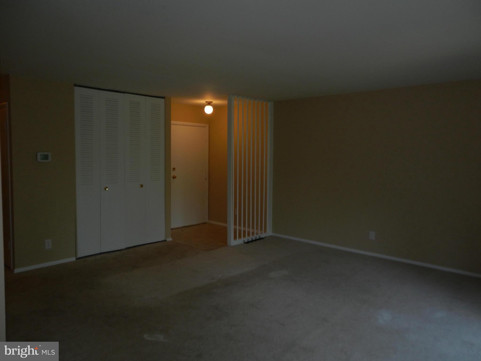 HICKORY HILLS CONDOMINIUMS - Residential Lease